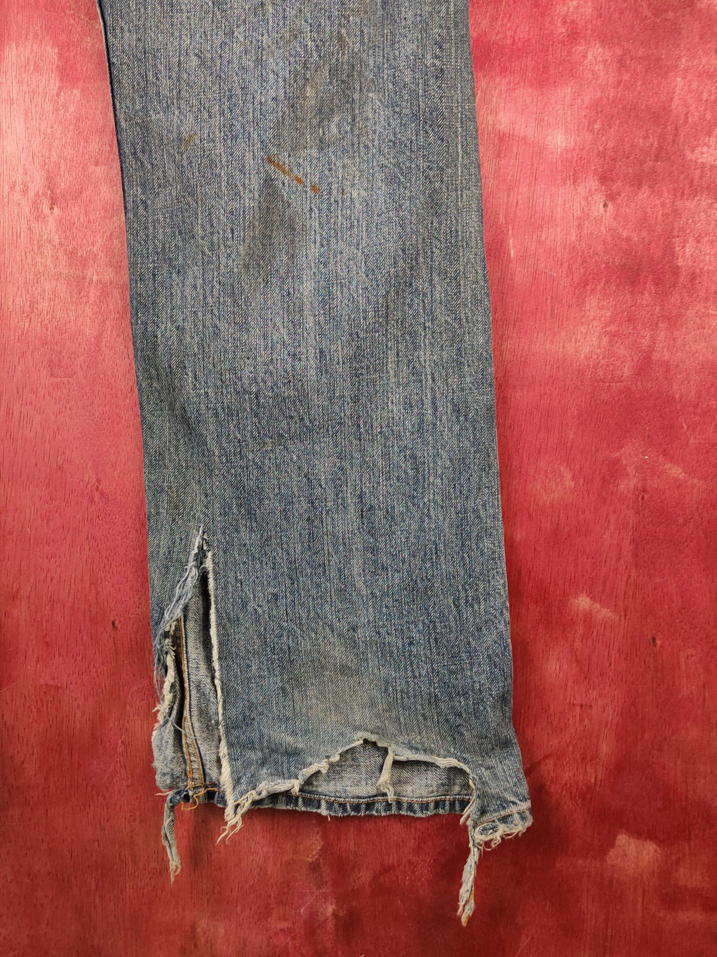 Japanese Brand Japanese Brand Blue Faded Distressed Ripped Jeans #S2251 Size US 32 / EU 48 - 11 Thumbnail