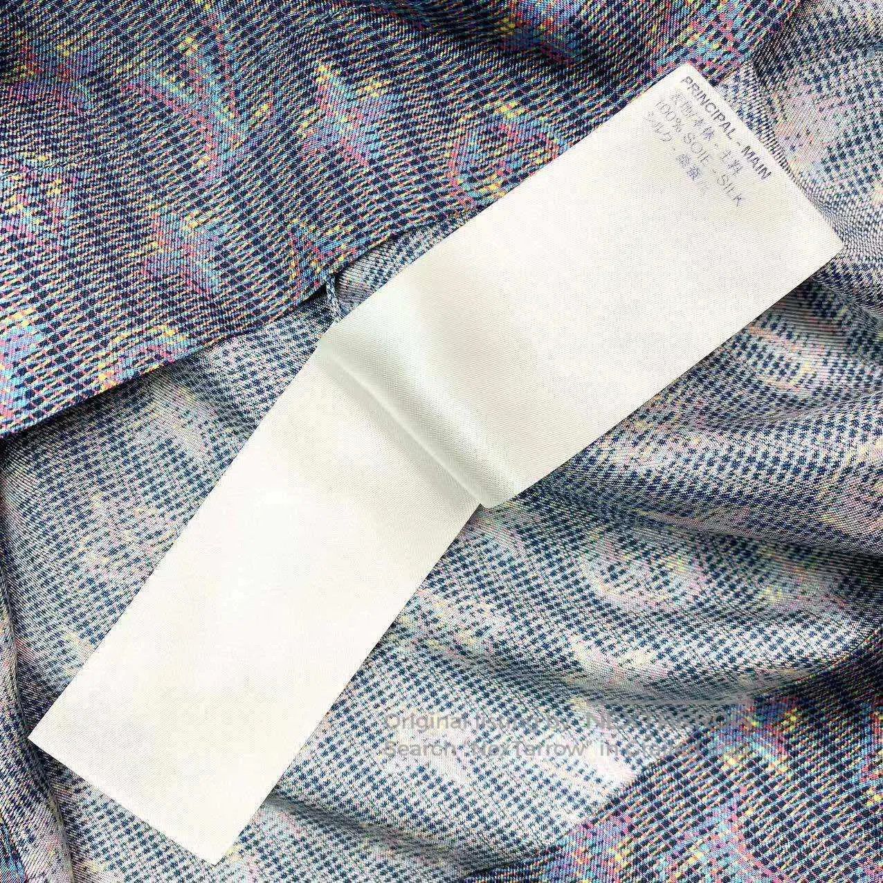 Louis Vuitton Louis Vuitton The old flower is full of printed coats| Size 4XL / US 24-26 - 5 Thumbnail