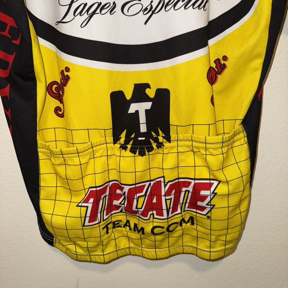 Other Dos equis x tecate Size US XL / EU 56 / 4 - 9 Thumbnail