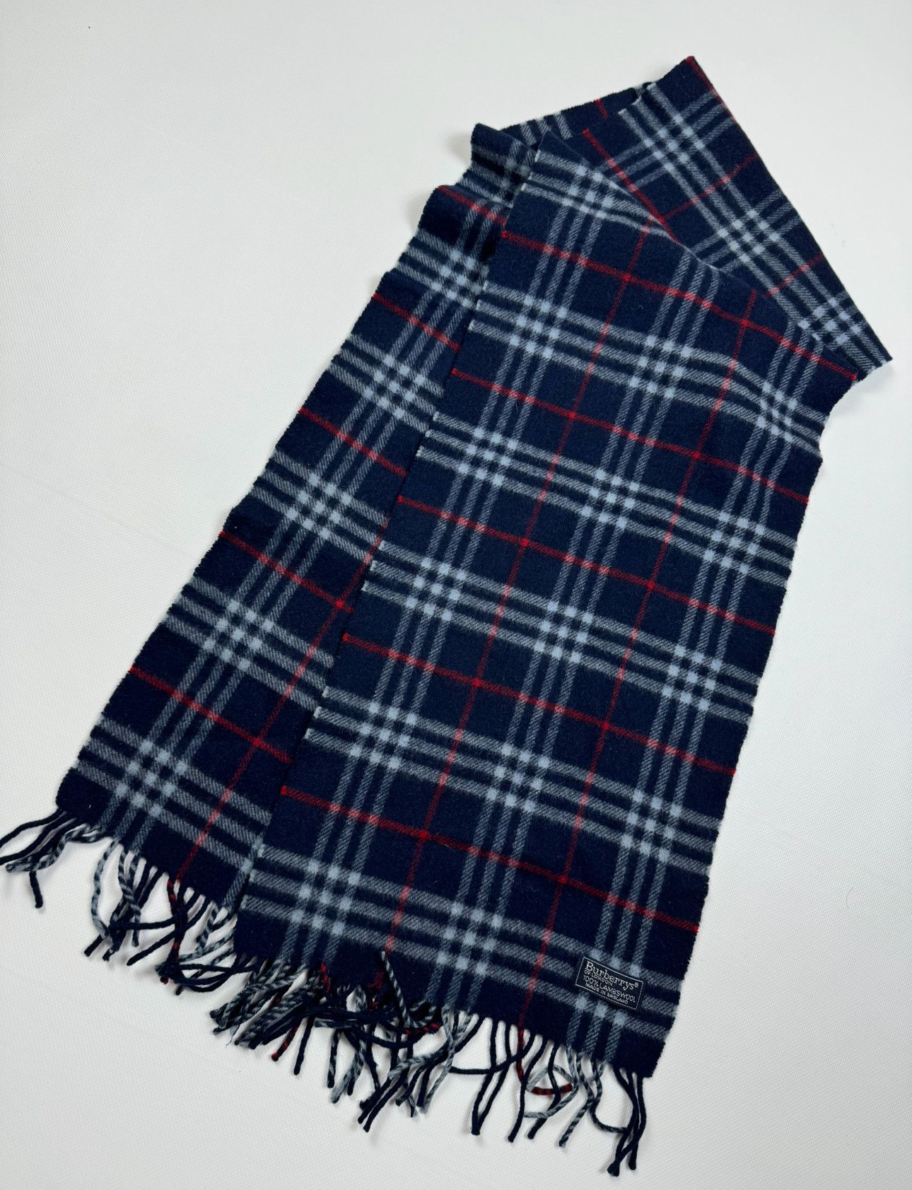 Burberry Vintage Burberry scarf Size ONE SIZE - 7 Thumbnail
