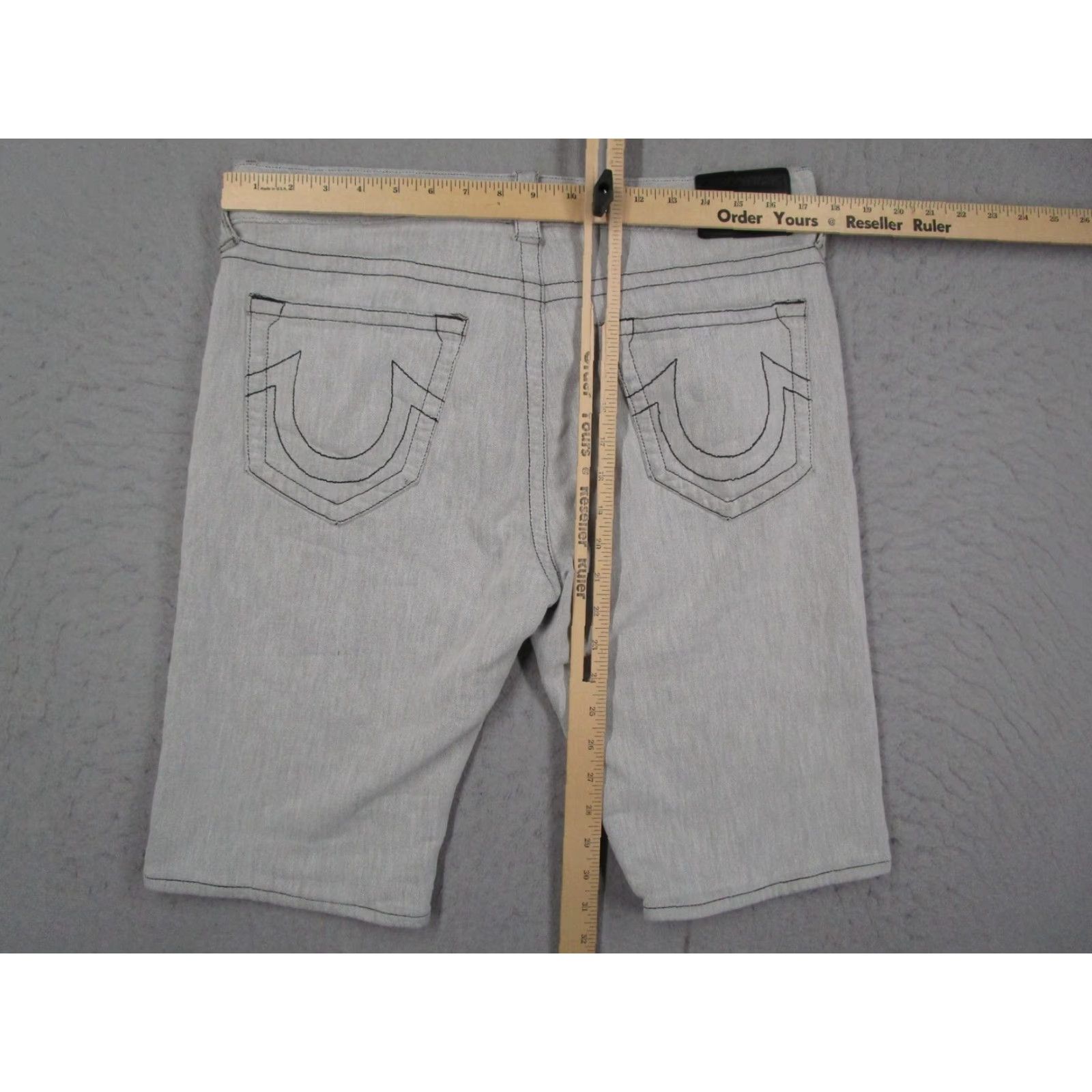 True Religion True Religion Shorts Mens 31 Gray Dean Modern Tapered Button Fly Casual Bermuda Slim Knit 11in Inseam Pockets Front Flat Front Shipping: N/A Size US 31 - 5 Thumbnail