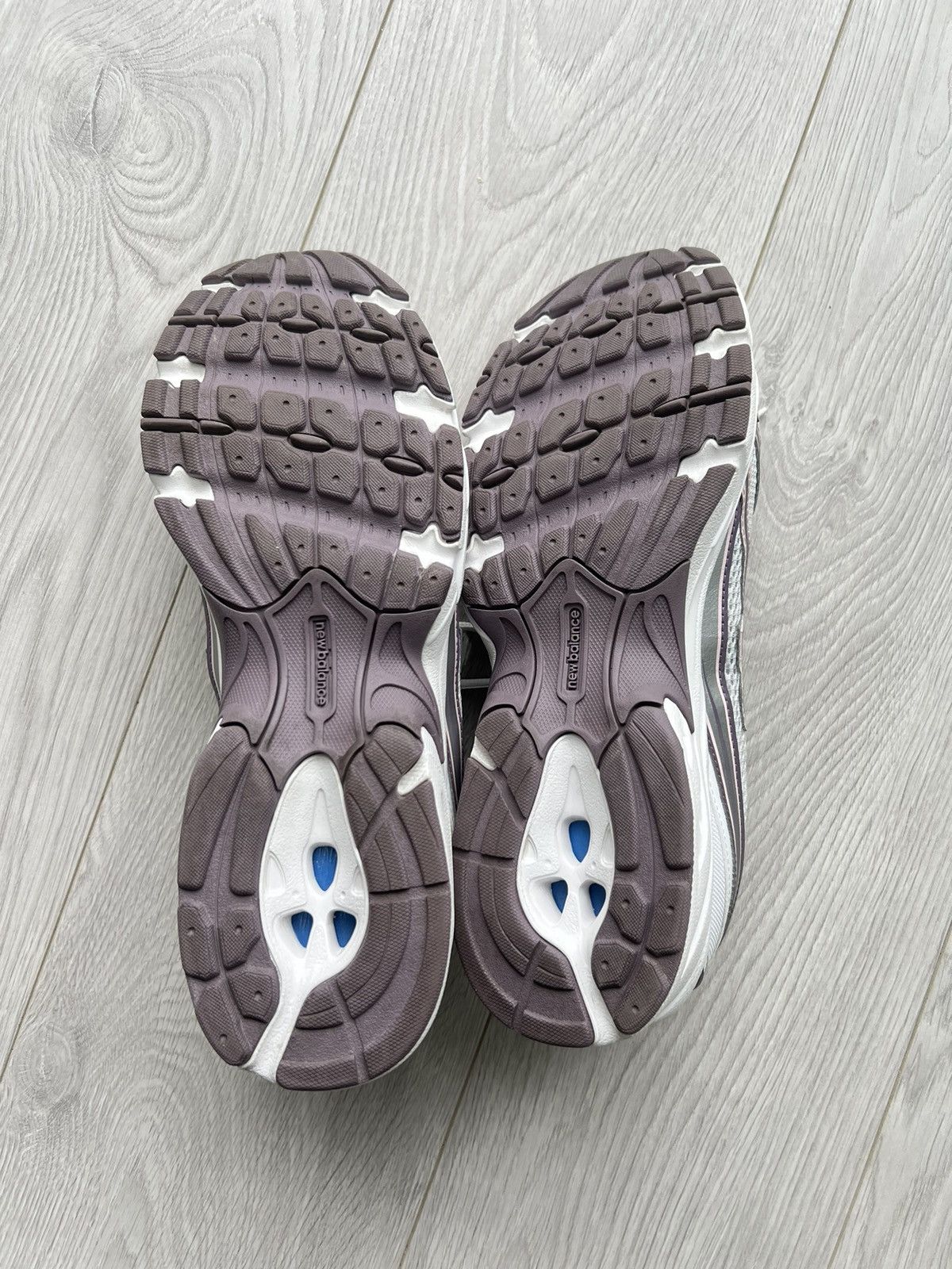 New Balance New Balance Ice Wine 740 Sneakers Shoes Mens 12 Womens 10.5 Size US 10.5 / EU 43-44 - 9 Thumbnail