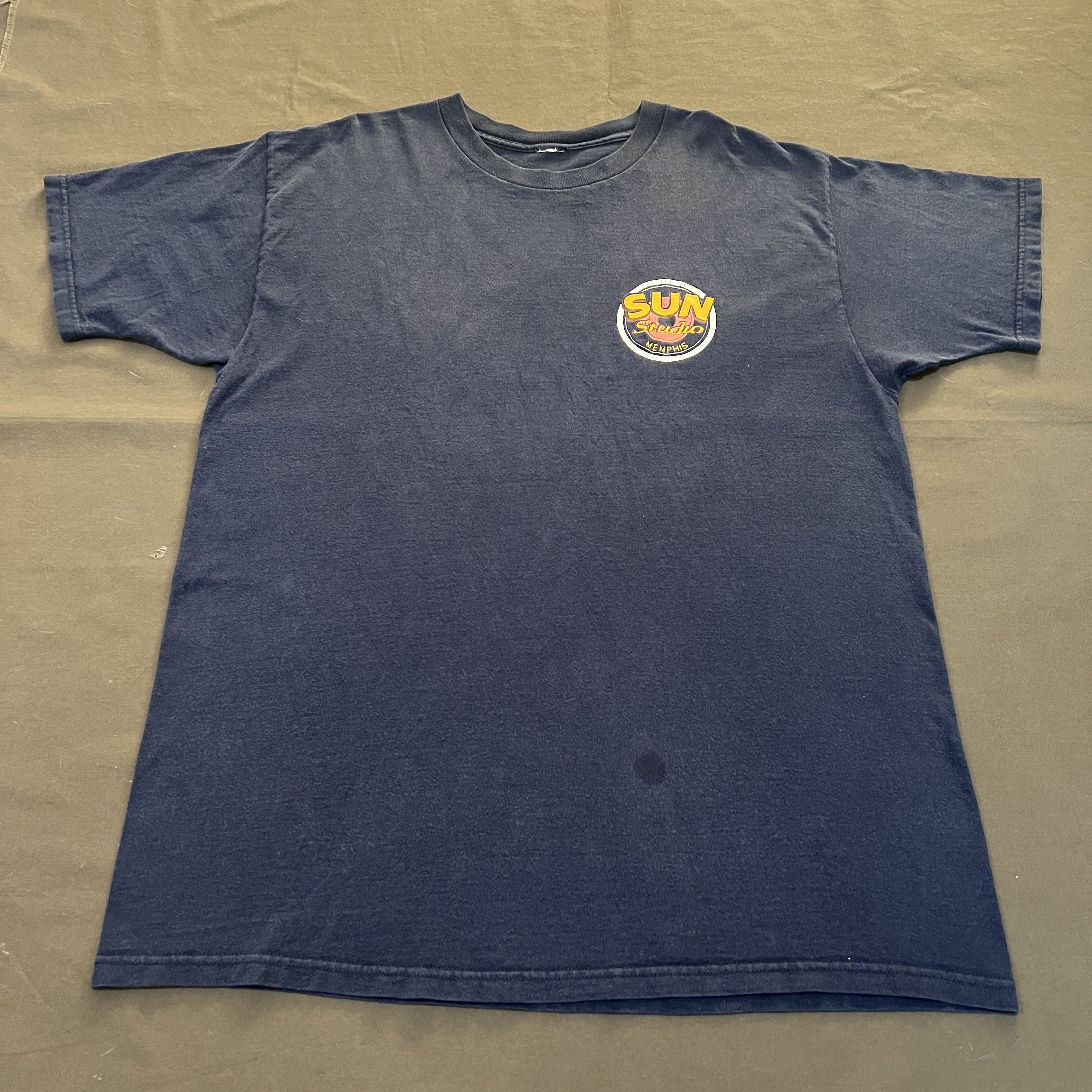 Band Tees × Vintage Vintage Y2K Sun Studio Elvis Cash Rock and roll Tee Faded Size US XL / EU 56 / 4 - 4 Thumbnail