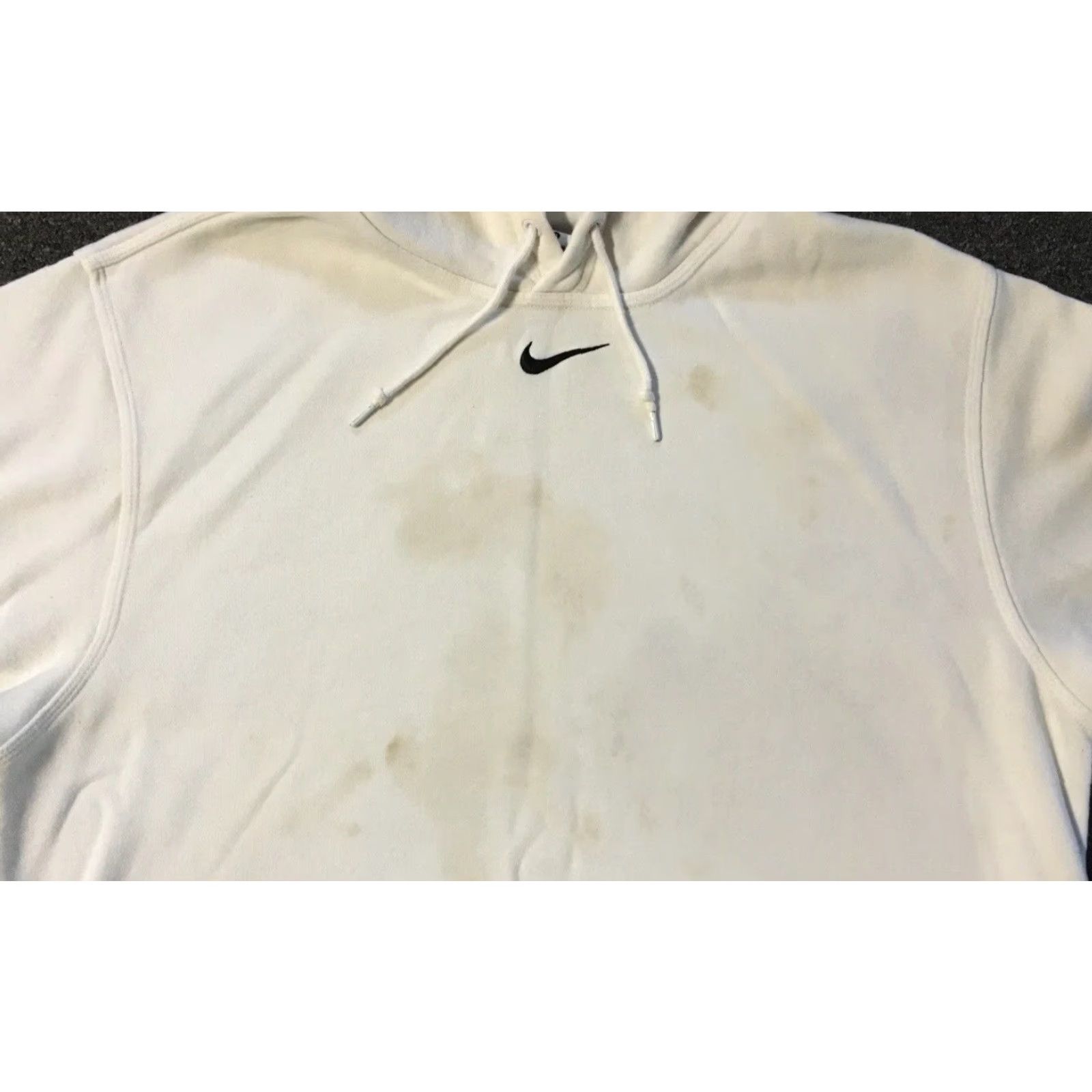 Nike VINTAGE Nike Center Swoosh Faded Distressed Hoodie XL Men White 90s Grunge Skate Travis Scott Sportswear Pullover Hoodie Size US XL / EU 56 / 4 - 5 Thumbnail