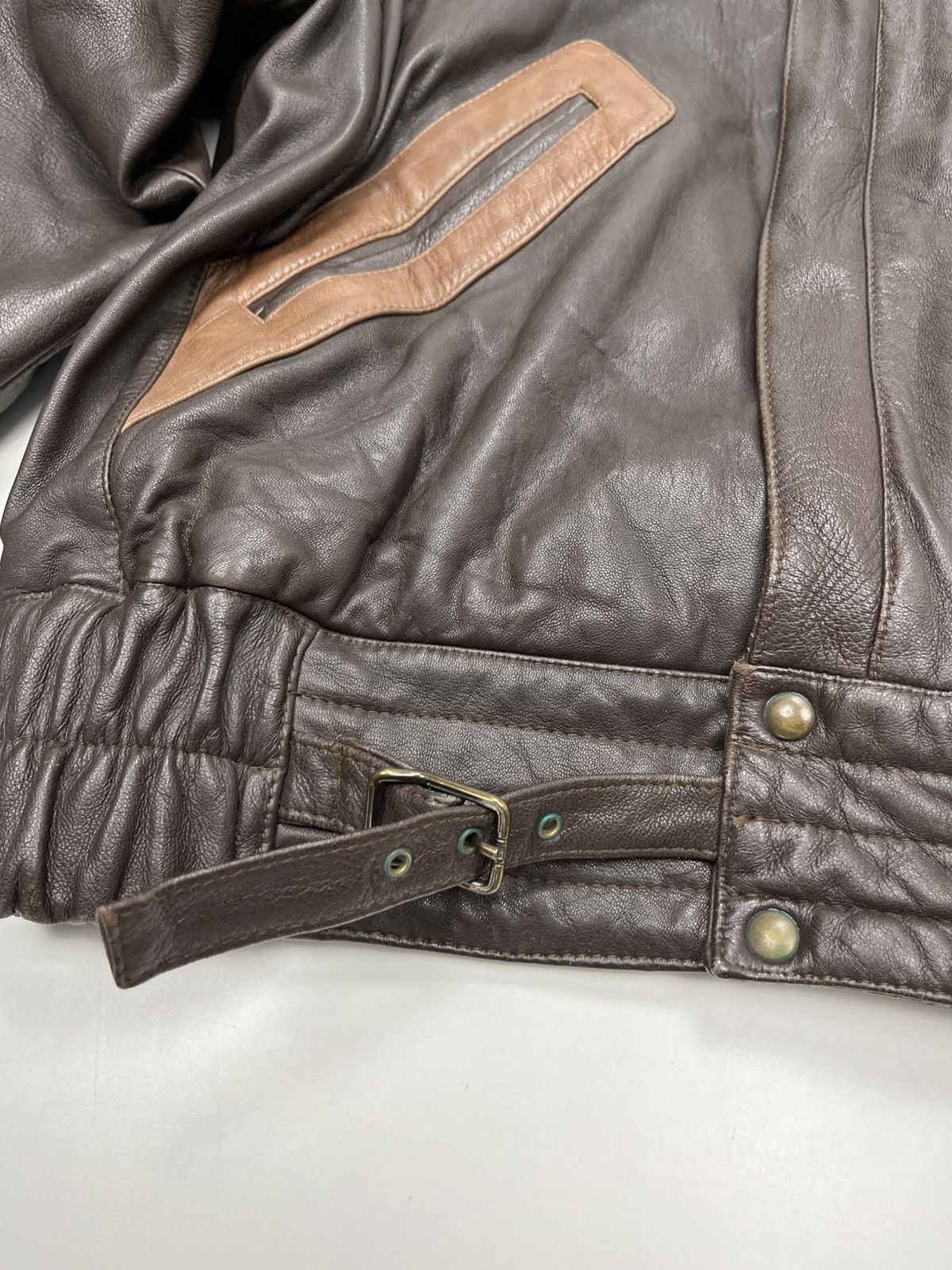 Other Vintage Umberto Olivieri two-tone leather bomber Size US L / EU 52-54 / 3 - 2 Thumbnail