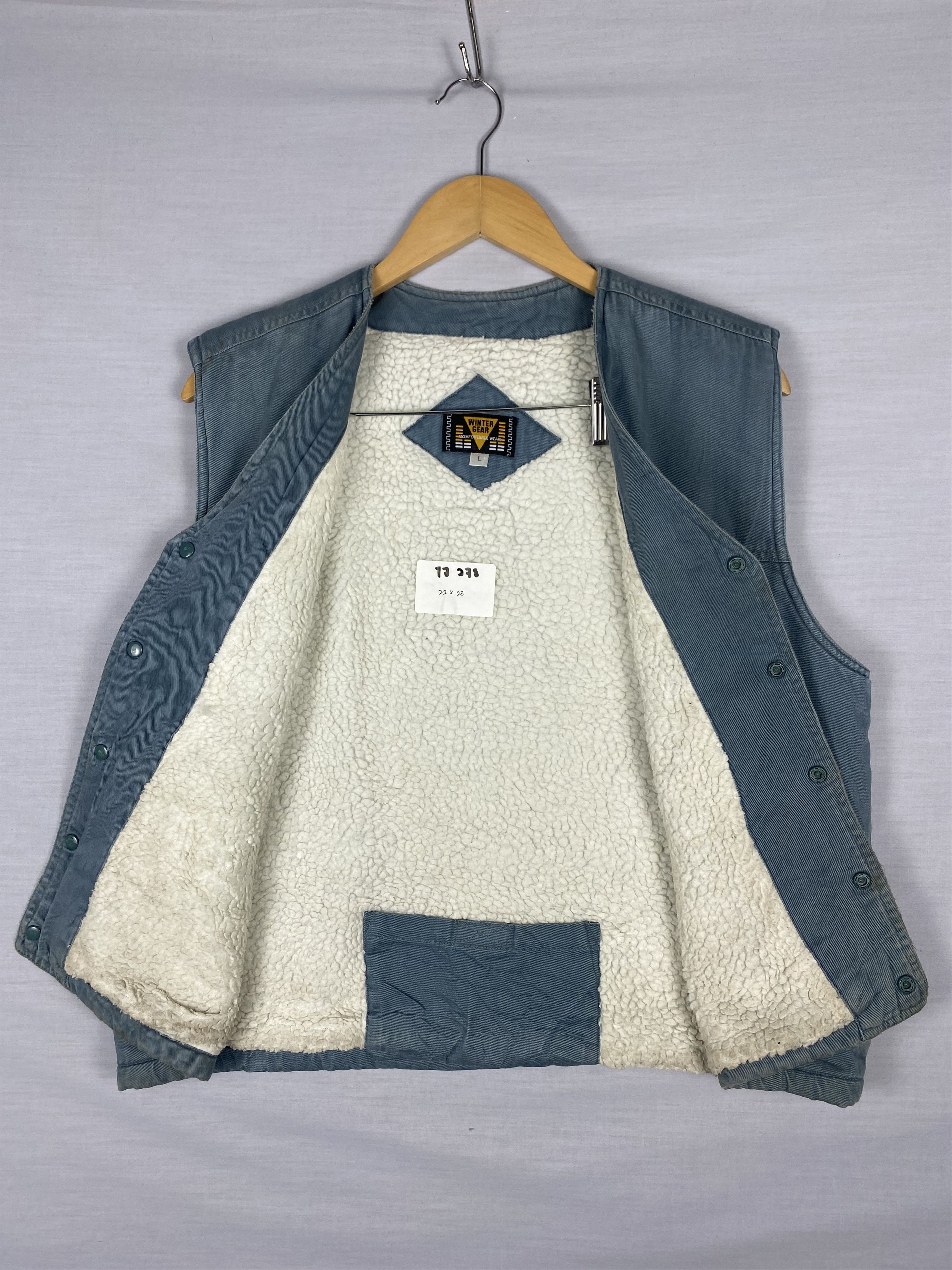 Japanese Brand Vintage Winter Gear Fleece Lining Utility Denim Vest Size US L / EU 52-54 / 3 - 2 Thumbnail