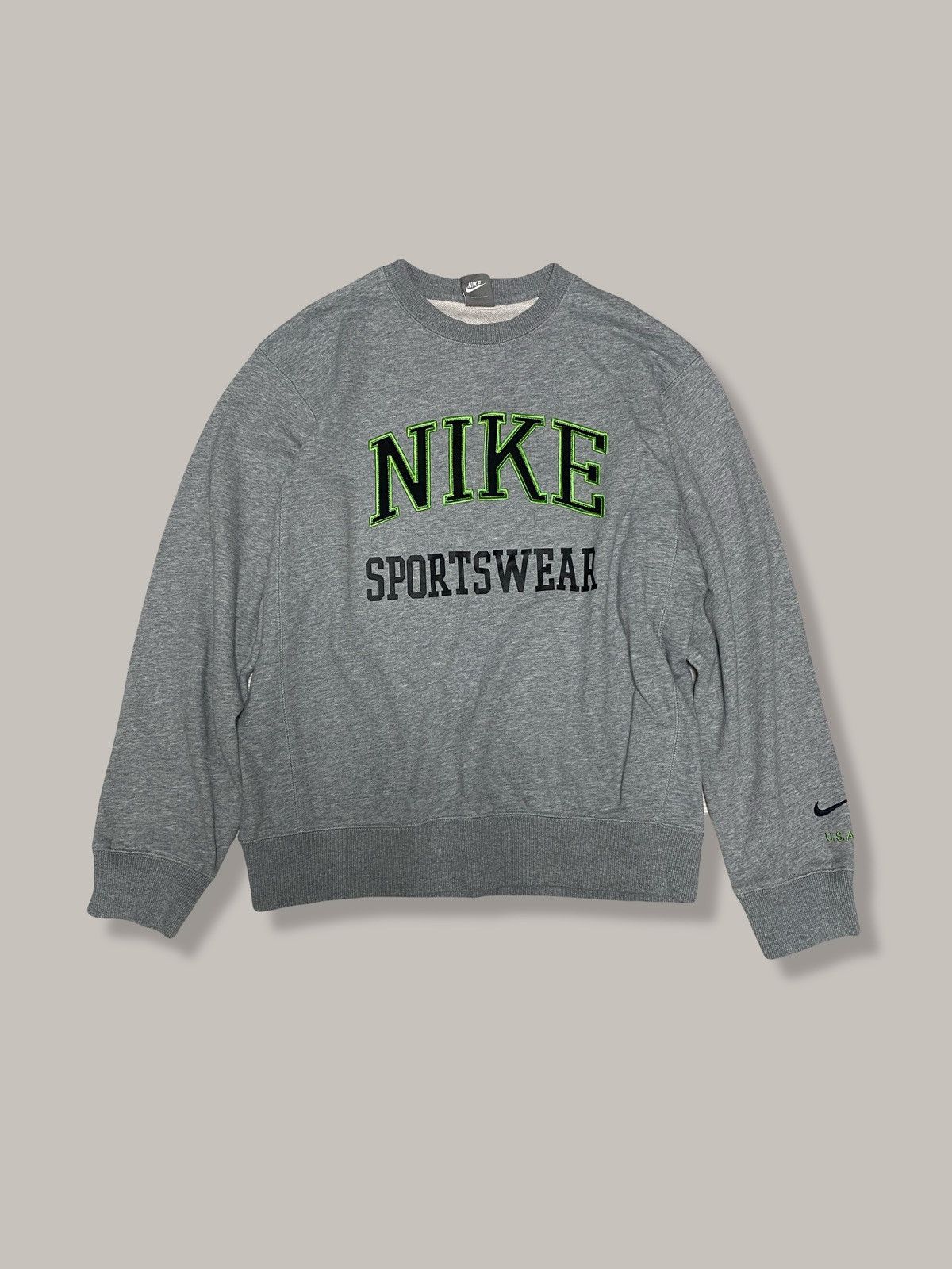 Nike Nike Vintage Sweatshirt Size US L / EU 52-54 / 3 - 1 Thumbnail