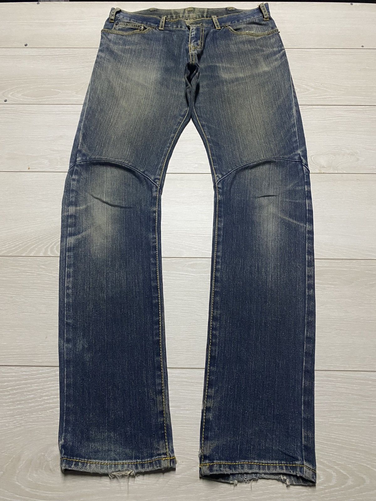 Japanese Brand Vintage Japanese Brand Mud Wash Curve Leg Slim Jeans Size US 33 - 1 Thumbnail
