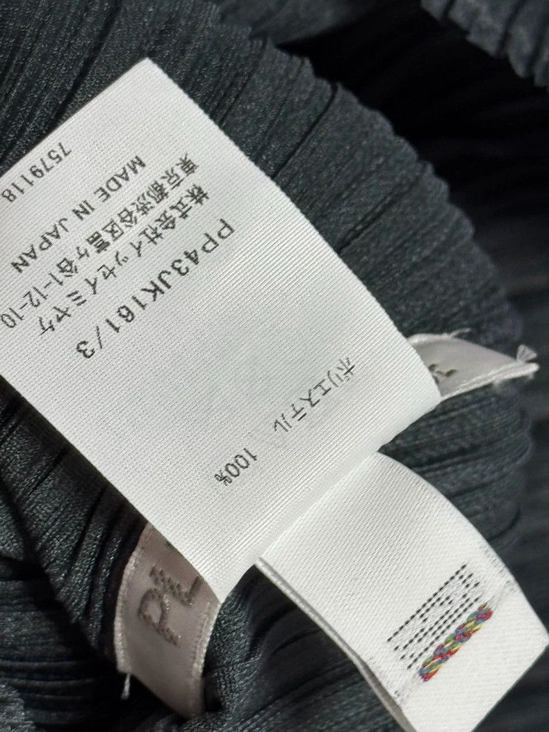 Issey Miyake Issey Miyake size:3 Carbon black round-neck pullover long Size S / US 4 / IT 40 - 4 Thumbnail
