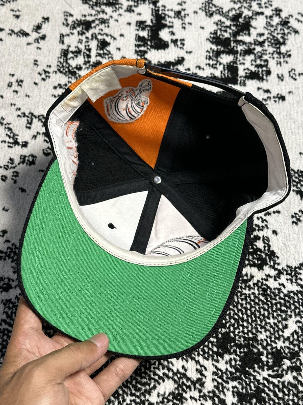 American Needle Vintage NFL Cincinnati Bengals Embroidered 90s Hat Size ONE SIZE - 7 Thumbnail