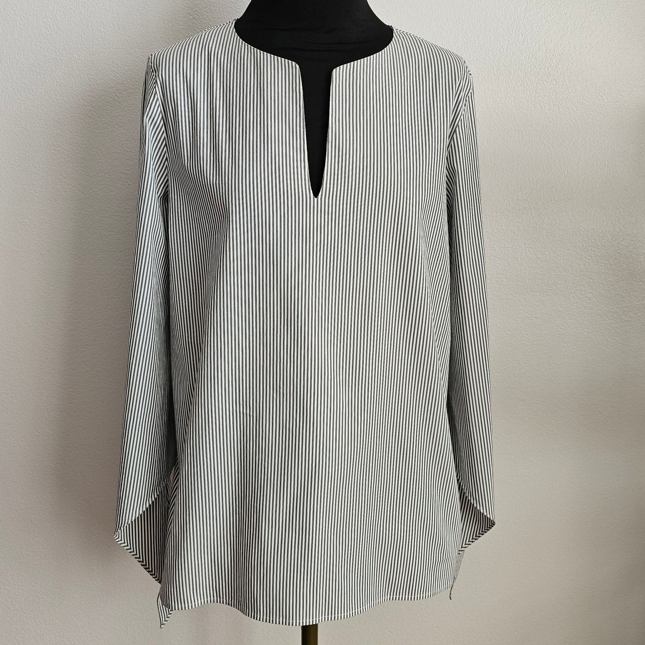 Lafayette 148 Lafayette 148 Khloe Striped Split Sleeves w/Ties Tunic Top L Size L / US 10 / IT 46 - 3 Thumbnail