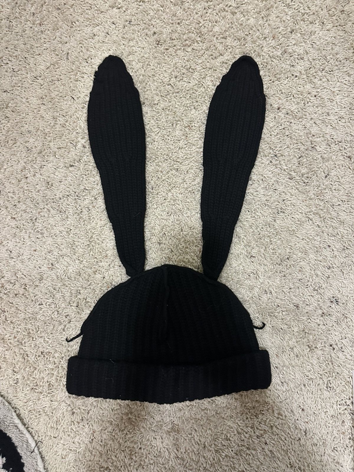 Charles Jeffrey LOVERBOY Charles Jeffrey Loverboy Bunny Beanie Size ONE SIZE - 2 Thumbnail