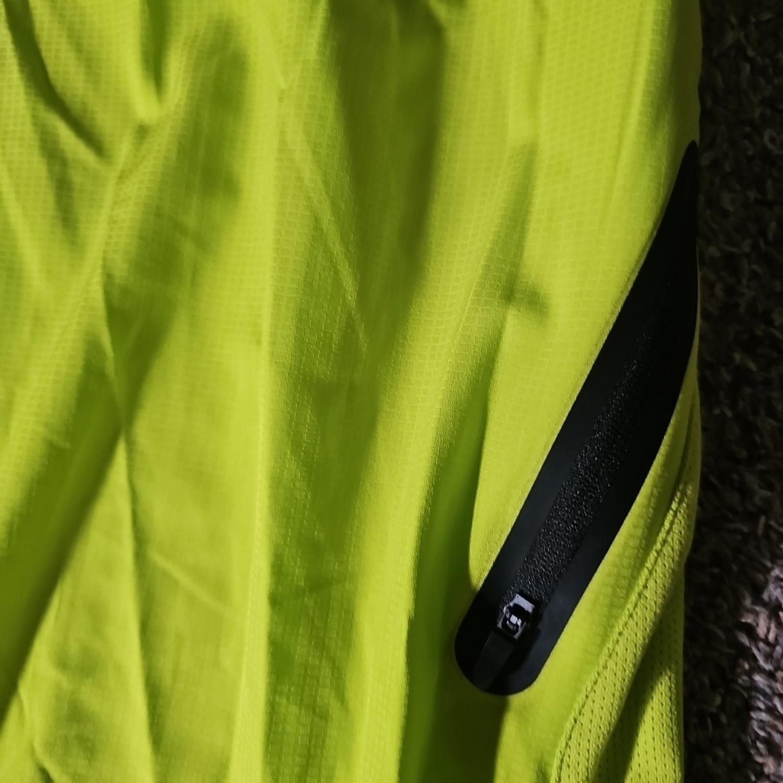 Reebok Reebok 3XL Neon Green Shorts Size US 44 / EU 60 - 7 Thumbnail