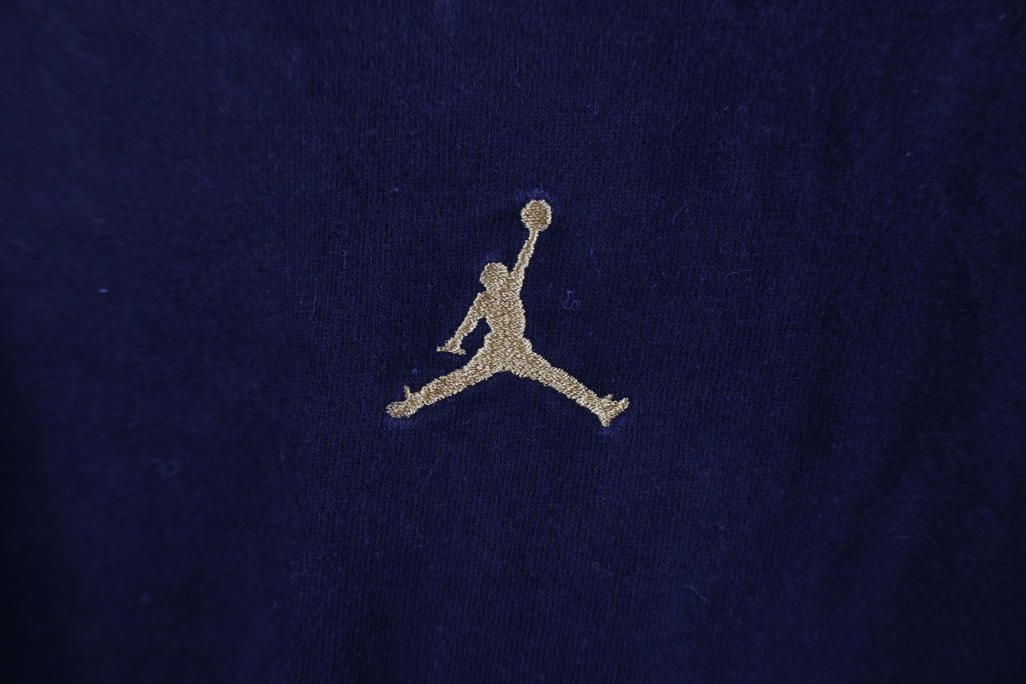 Nike Vintage Nike Air Jordan Michael Jordan Spike Wings T-Shirt Size US XL / EU 56 / 4 - 11 Thumbnail