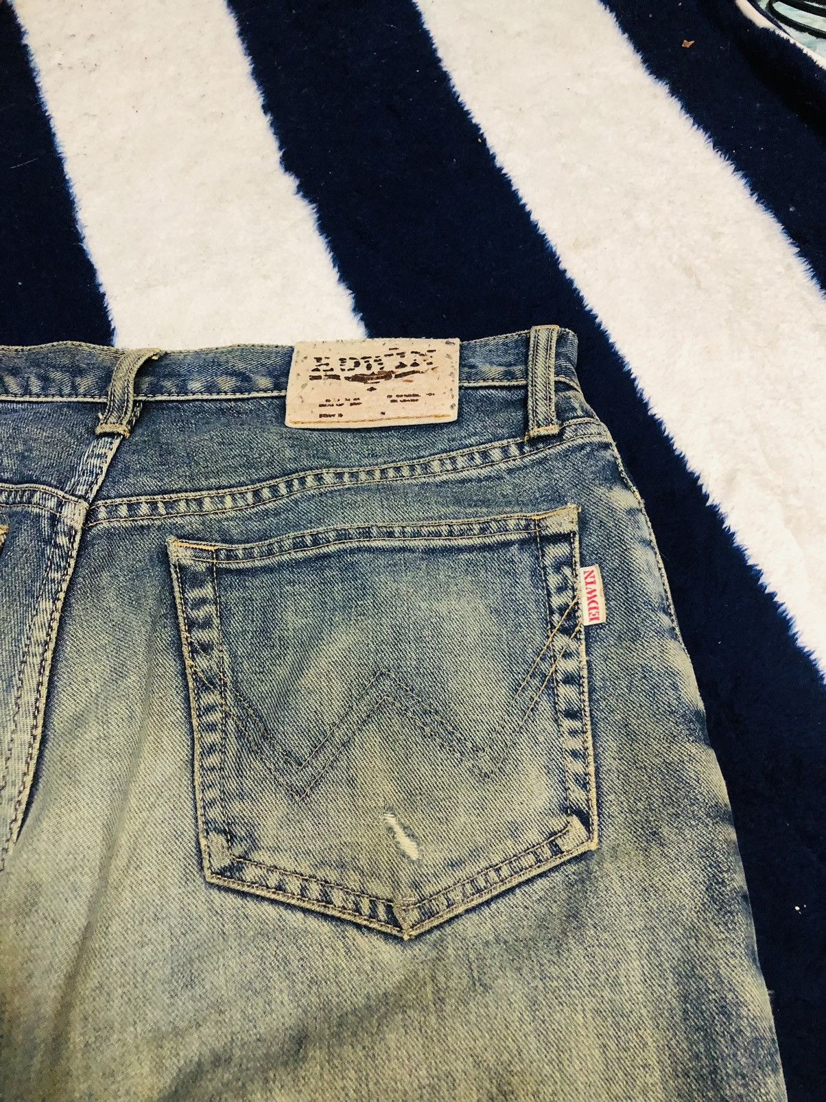 Edwin × Japanese Brand Edwin Distressed Jeans (1) Size US 31 - 13 Thumbnail