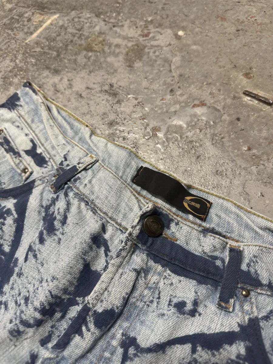 Just Cavalli 2000s Cavalli Blue Blurred Denim Jeans Size US 32 / EU 48 - 10 Thumbnail