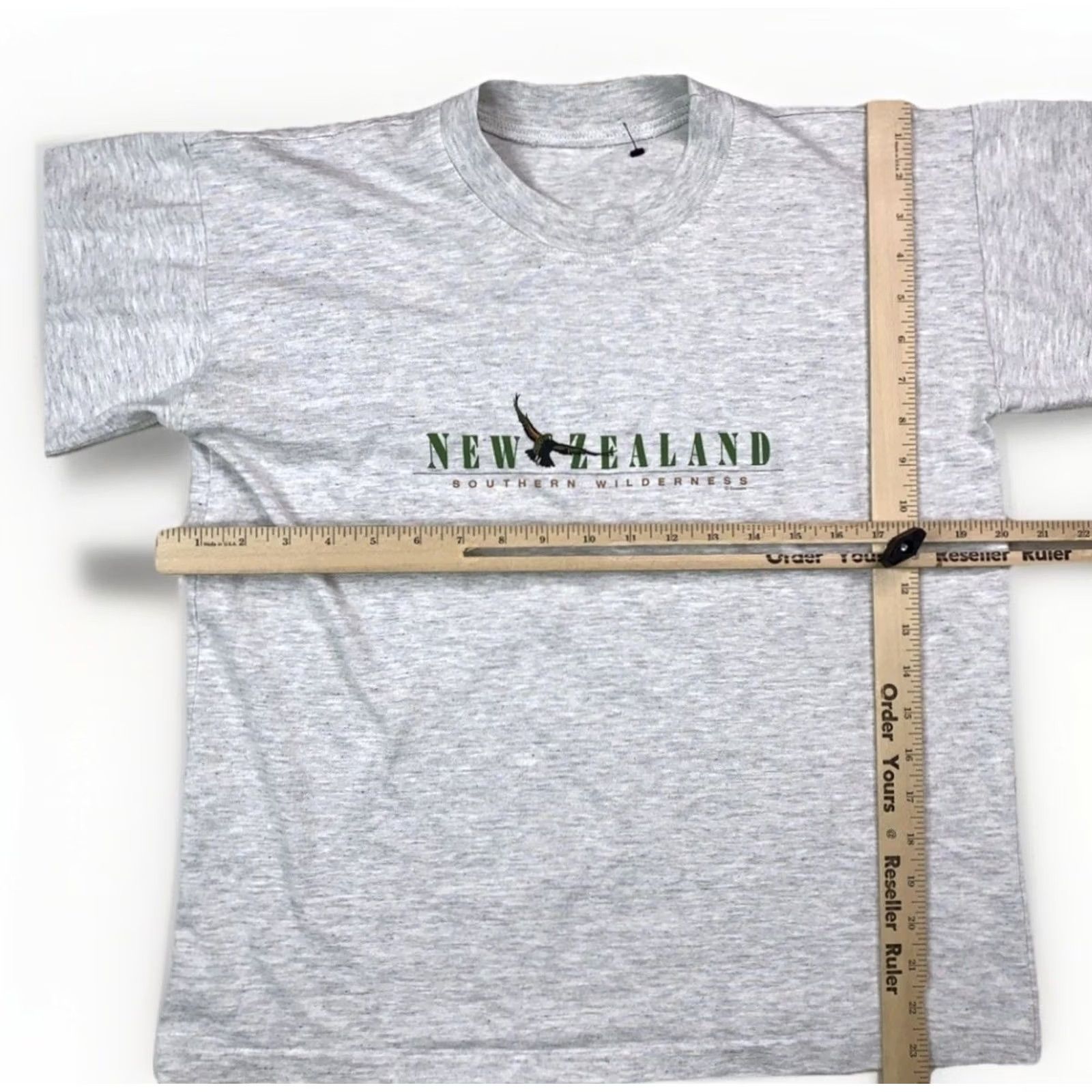 Vintage VINTAGE 90s Single Stitch Graphic Tee Mens Shirt S Gray New Zealand Southern Wilderness Stitch 90s Pattern Graphic Print Crew Neck Short Sleeve Size US S / EU 44-46 / 1 - 4 Thumbnail