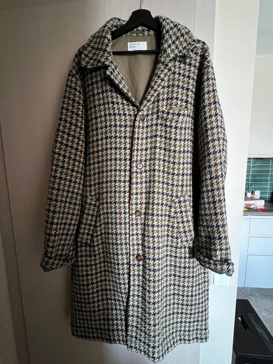 Tweed overcoat olive
