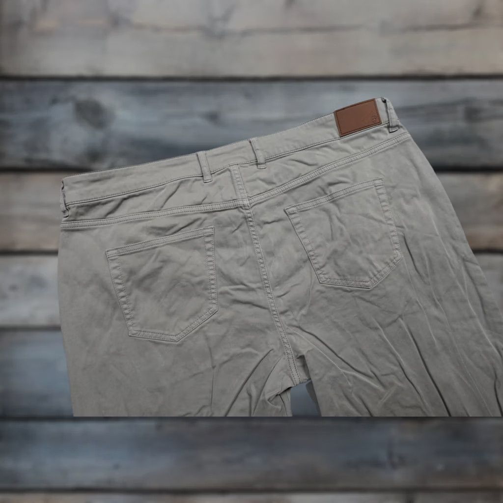 Peter Millar Peter Millar Signature Sateen Chino Pants Mens 40x30 Gray Classic Fit Stretch Size US 40 / EU 56 - 1 Thumbnail