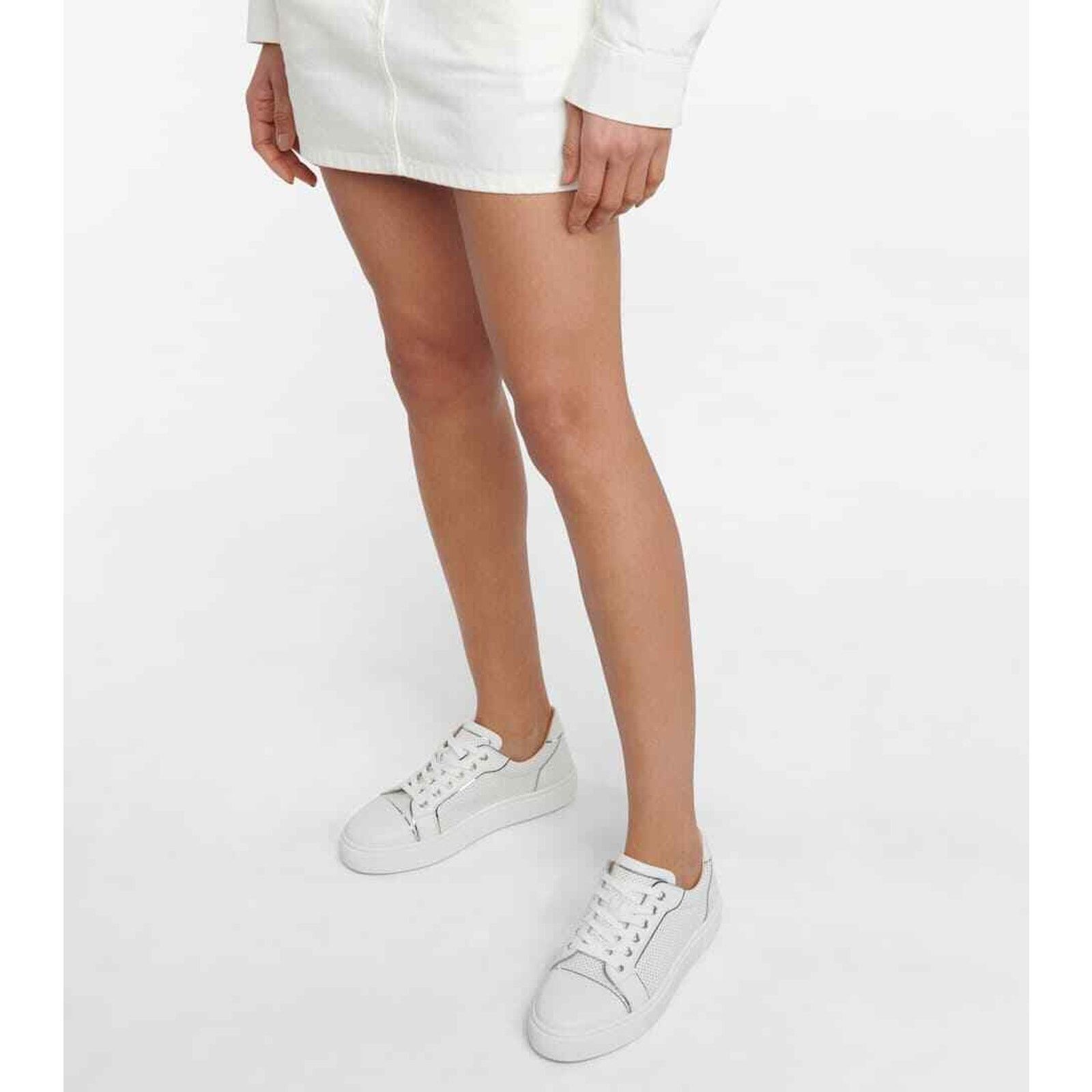 Christian Louboutin Christian Louboutin White Leather Low Top Sneaker 40 Size US 10 / IT 40 - 5 Thumbnail