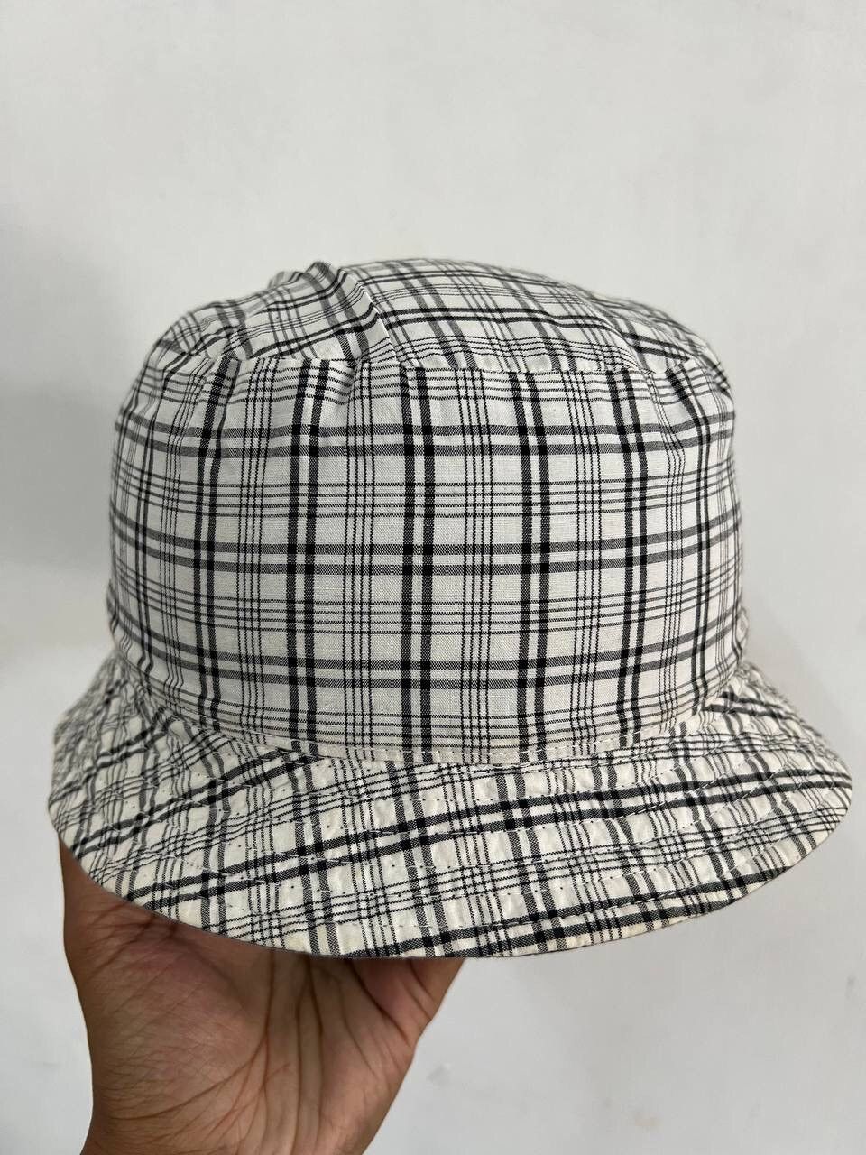 Japanese Brand Reversible Inspired Burberry Bucket Hat Size ONE SIZE - 12 Thumbnail