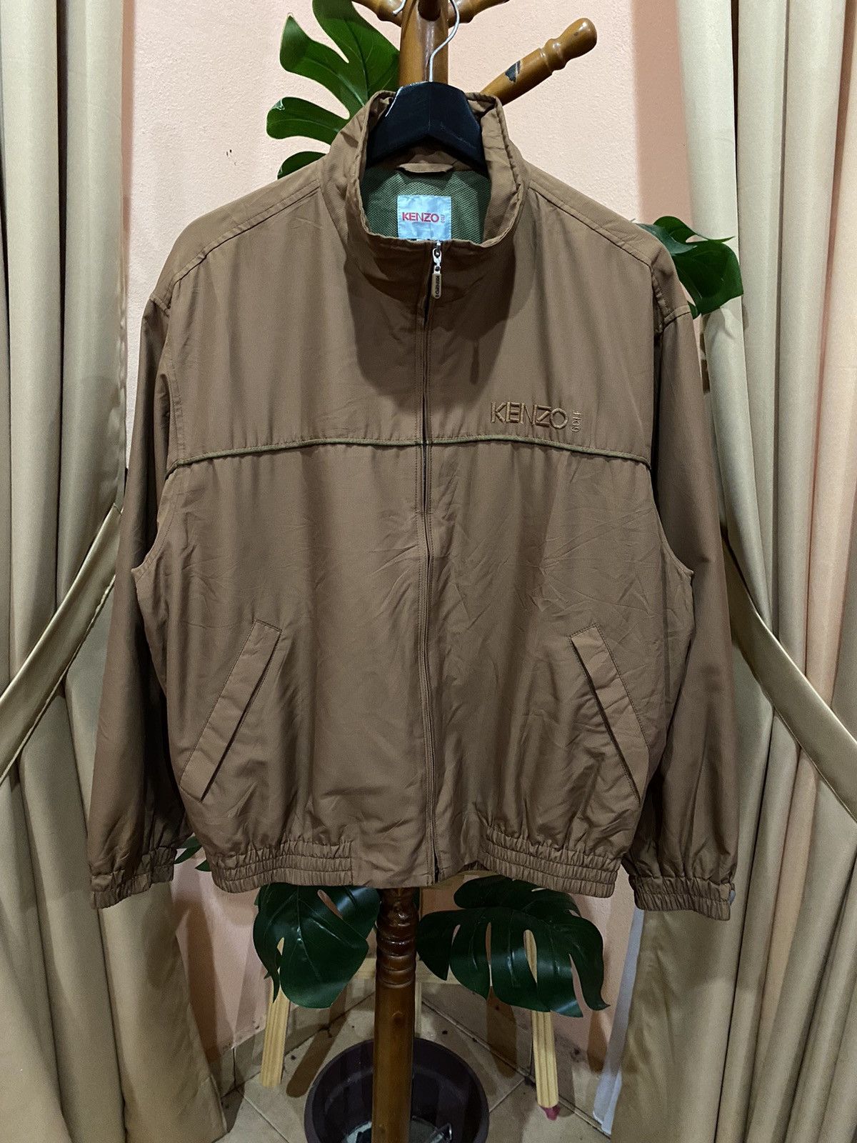 Kenzo VINTAGE KENZO GOLF WINDBREAKER JACKET Size US L / EU 52-54 / 3 - 1 Thumbnail