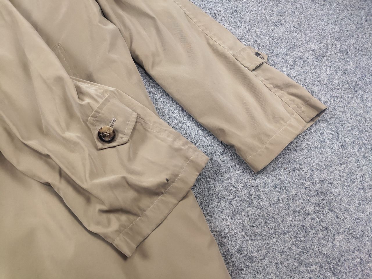 Herno Herno Vintage Trench Coat Nylon Oversized Jacket lining Size US M / EU 48-50 / 2 - 9 Thumbnail