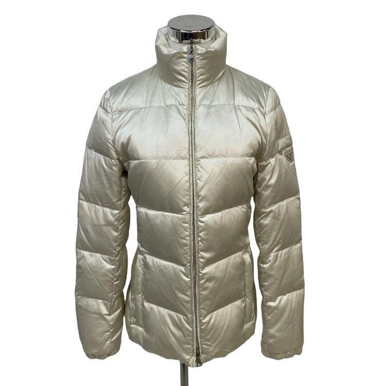 Prada Prada Logo Plaque Down Jacket Size 40 Size S / US 4 / IT 40 - 1 Thumbnail