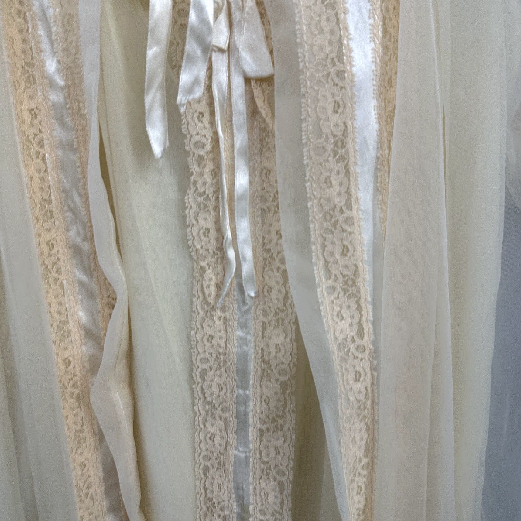 Vintage VINTAGE Tosca Lingerie Boudoir Peignoir Nightgown Womens Small Yellow Chiffon 1970s Victorian Size ONE SIZE - 6 Thumbnail