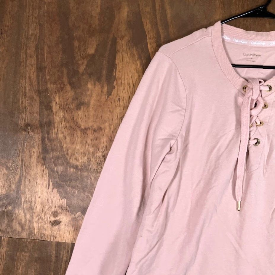 Calvin Klein Calvin Klein Womens Shirt Pink Gold Lace Up Front Long Sleeve Stretch Medium Blouse Women Casual Workwear 2020s Size M / US 6-8 / IT 42-44 - 4 Thumbnail