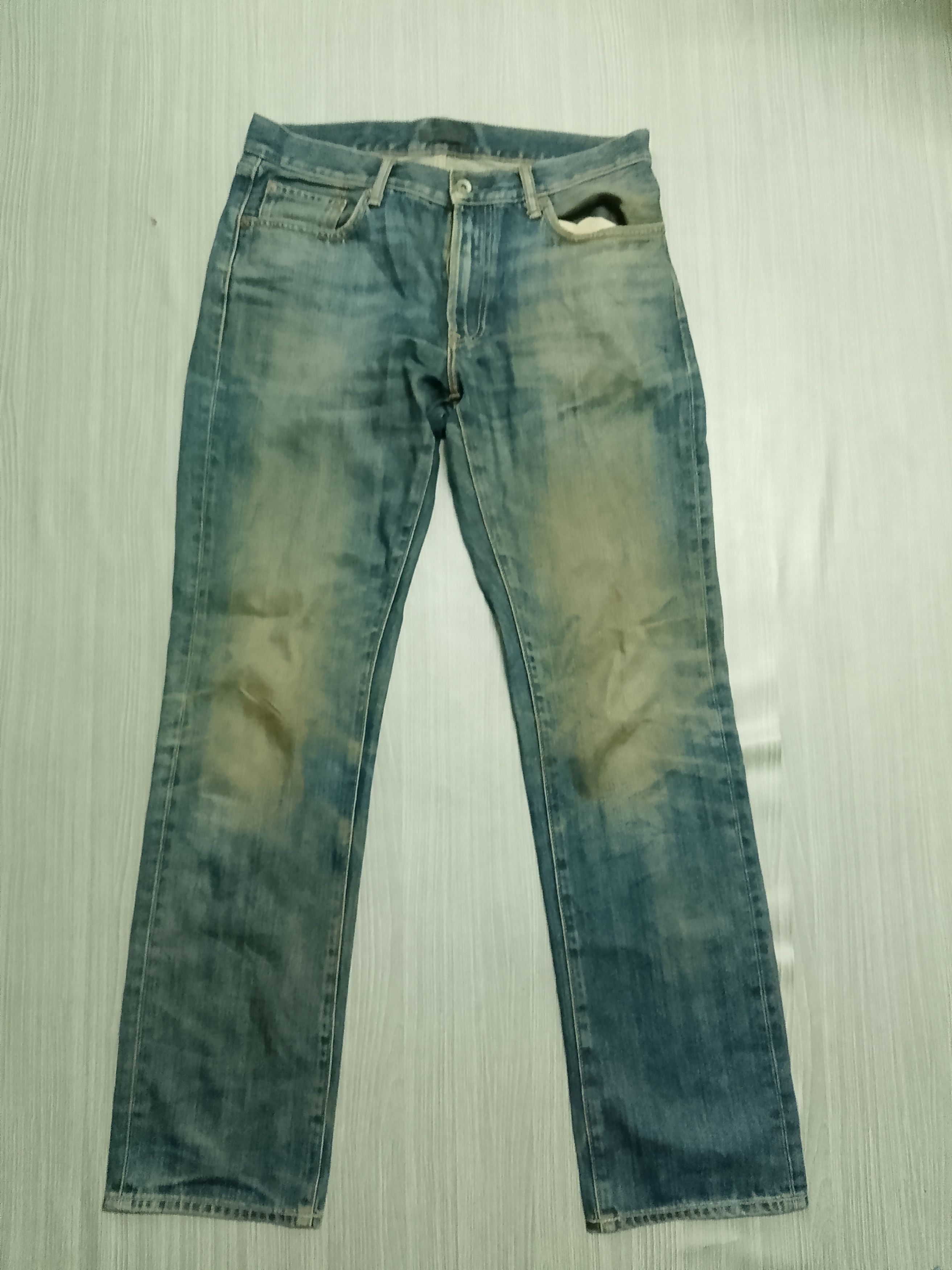 Japanese Brand × Uniqlo uniqlo Distressed Size US 36 / EU 52 - 1 Thumbnail