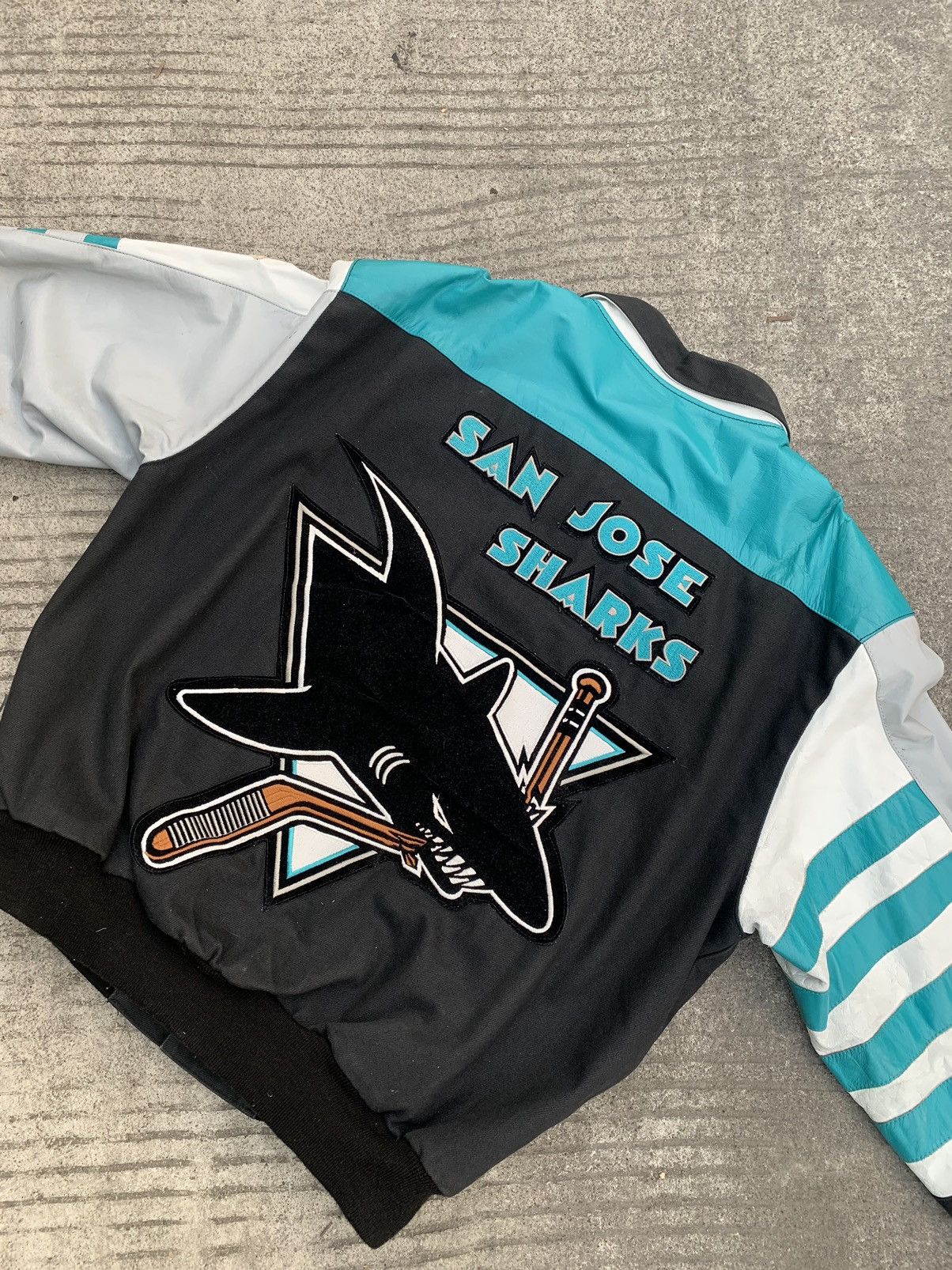 Jeff Hamilton Jeff hamilton nhl san jose shark Size US L / EU 52-54 / 3 - 5 Thumbnail