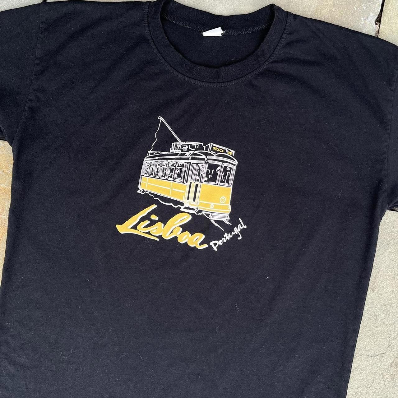 Vintage Neo-Vintage Y2K Lisbon Portugal Trolley Tram Graphic T-shirt Size US M / EU 48-50 / 2 - 2 Thumbnail