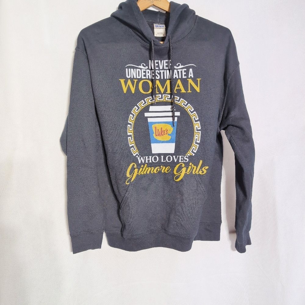 Gildan Gray Gilmore Girls Hoodie Never Underestimate sz M "Luke's" Size M / US 6-8 / IT 42-44 - 2 Thumbnail