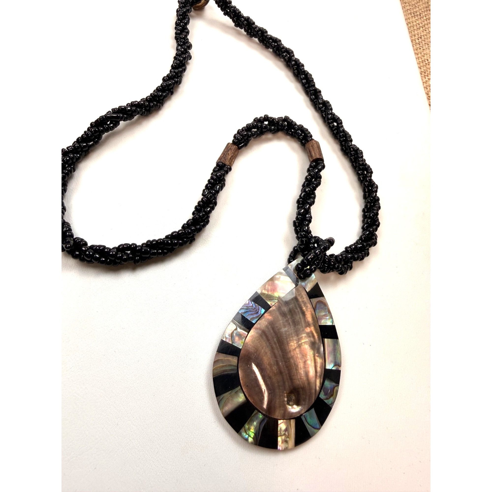 Other Abalone shell pendant necklace with teardrop shape Size ONE SIZE - 1 Thumbnail