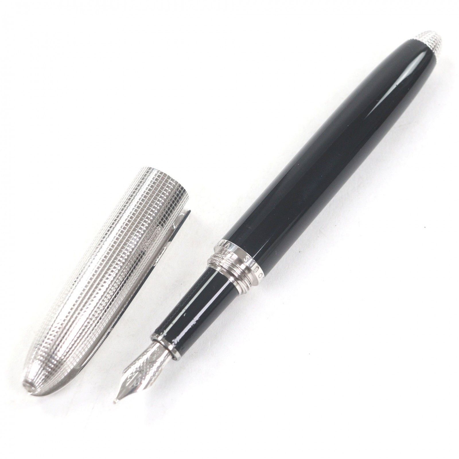Louis Vuitton Louis Vuitton Louis Vuitton Au750 Fountain Pen Precious Metal Pen DUTY FREE for USA Size ONE SIZE - 1 Thumbnail
