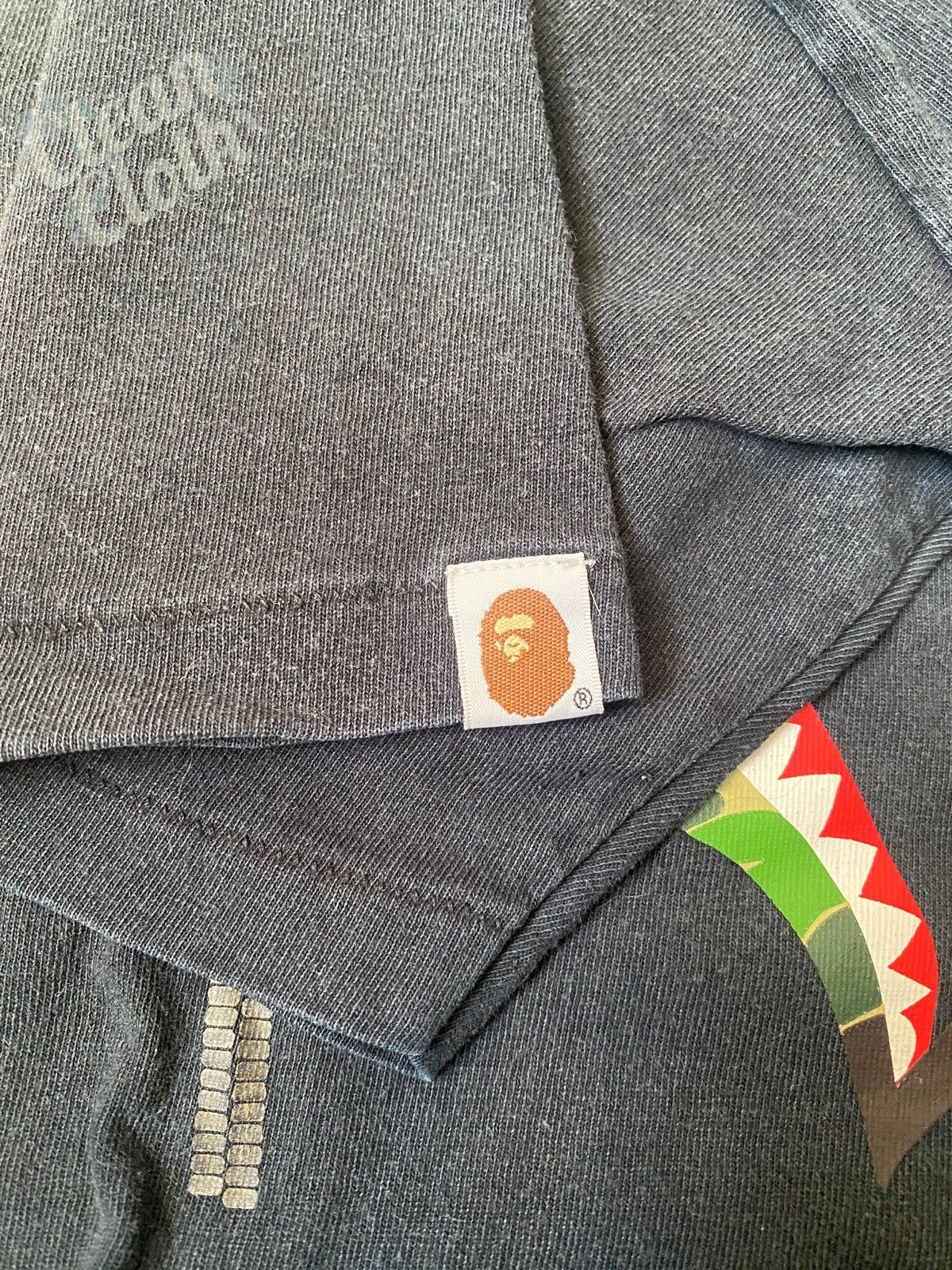 Bape ABC Camo Shark Tee Size US L / EU 52-54 / 3 - 8 Thumbnail
