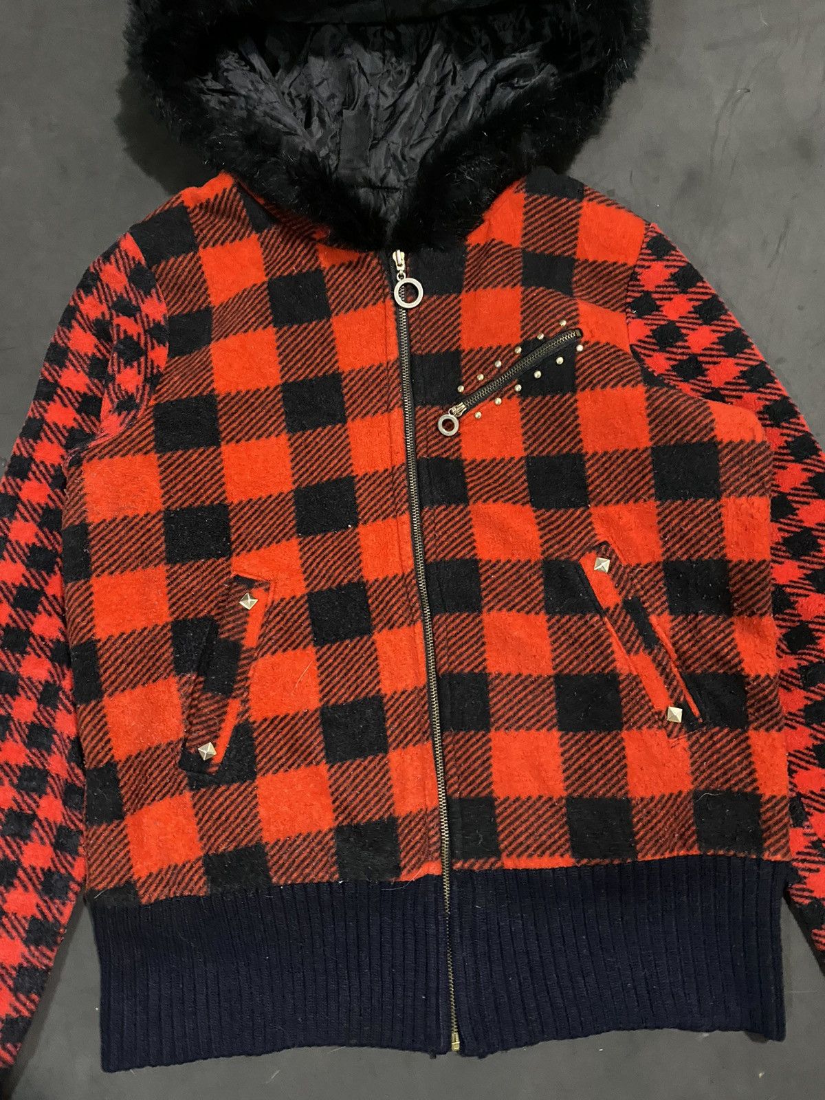 Hysteric Glamour ❤️‍🔥BINDINGOFFER❤️‍🔥Japanese Tartan FurJacket Hoodie Lgb Ifsix Size US M / EU 48-50 / 2 - 3 Thumbnail