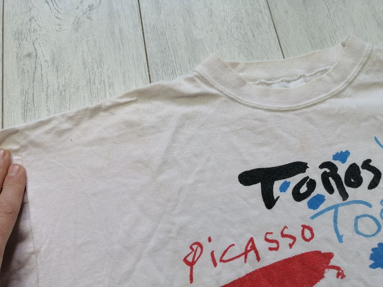 Vintage Vintage Pablo Picasso "Toros y Toreros" T-shirt, XL1993 Size US XL / EU 56 / 4 - 6 Thumbnail