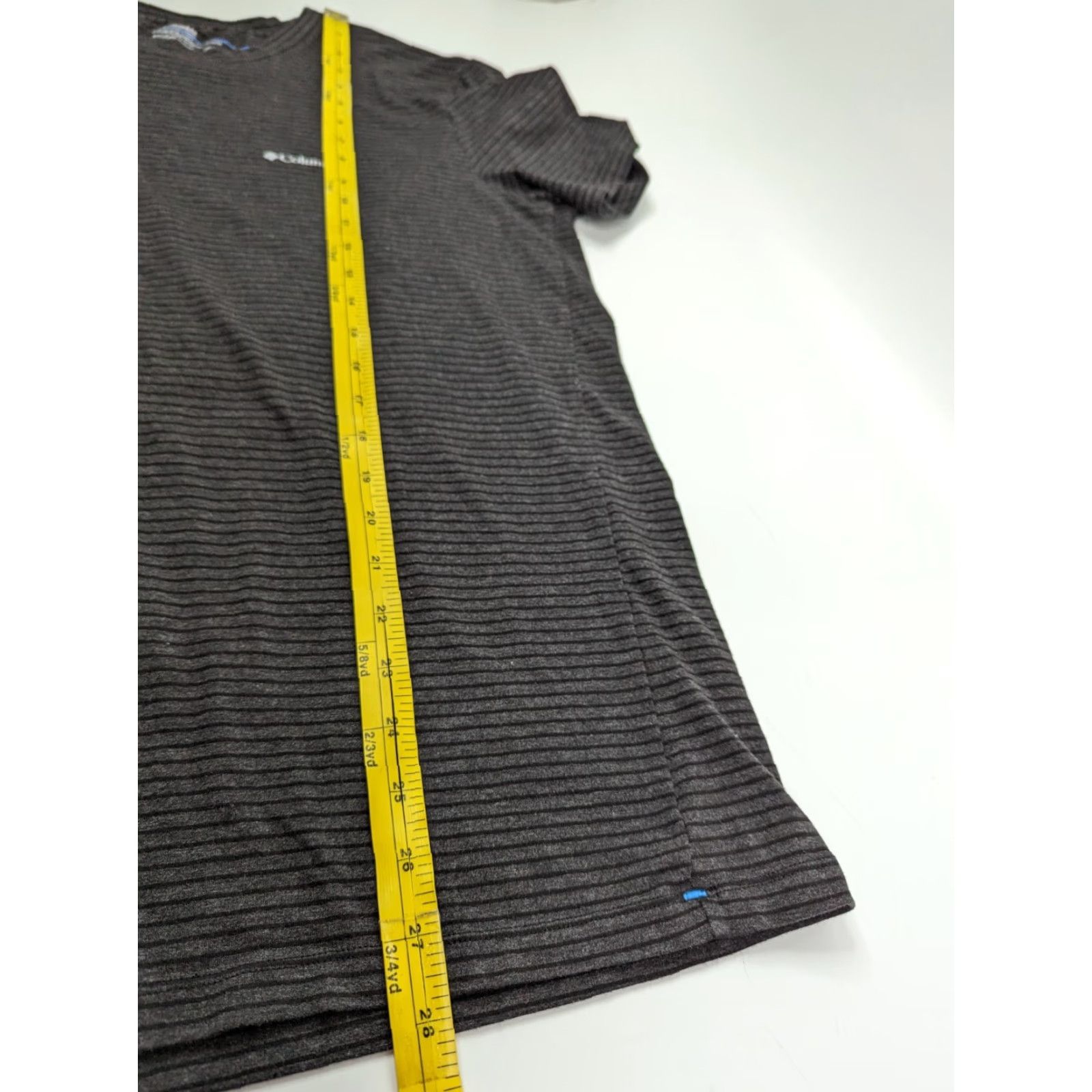 Vintage Columbia T-Shirt Men's M Short Sleeve Dark Gray Striped Crew Neck Logo Tagless Cotton Blend Size US M / EU 48-50 / 2 - 5 Thumbnail