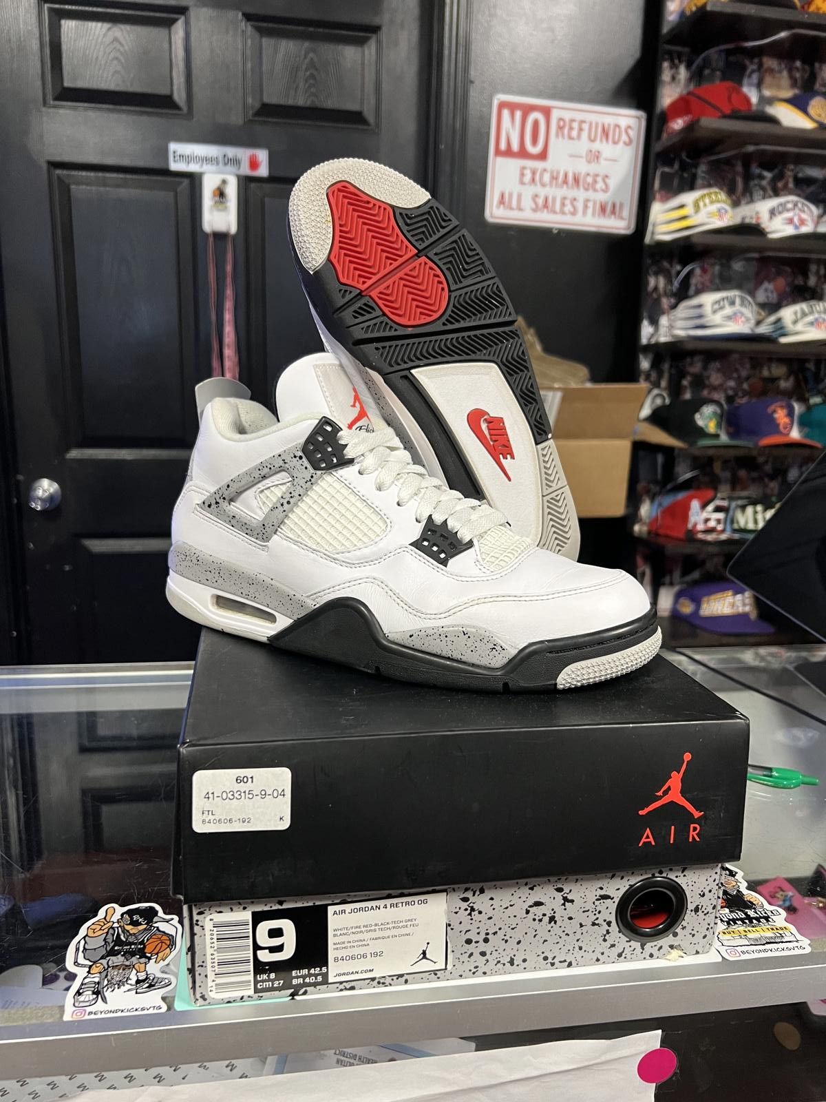 Jordan Brand Jordan 4 ‘White Cement’ Size US 9 / EU 42 - 1 Thumbnail