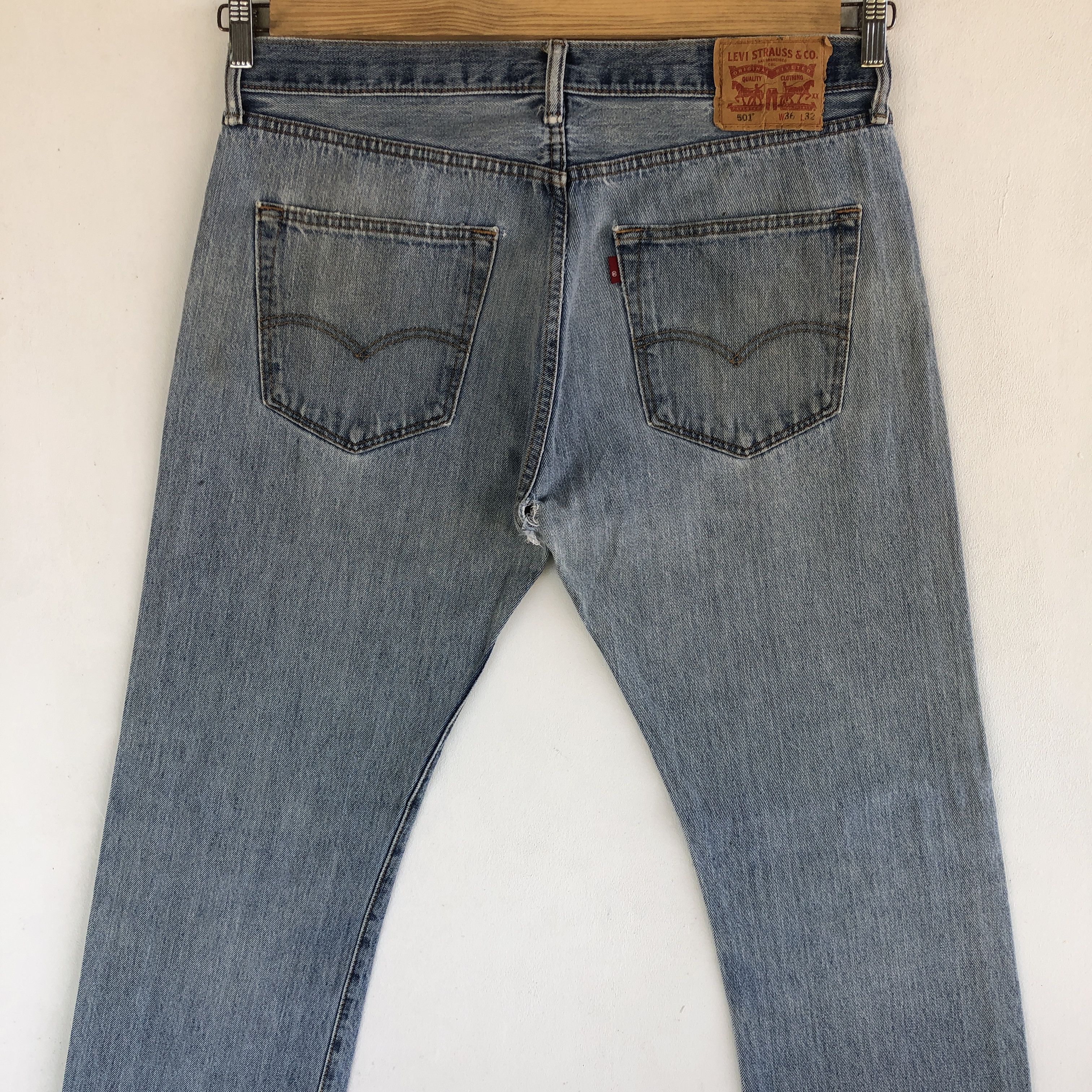 Levi's Vintage Levi's 501 Distressed Faded Jeans Levis Denim Size US 34 / EU 50 - 4 Thumbnail