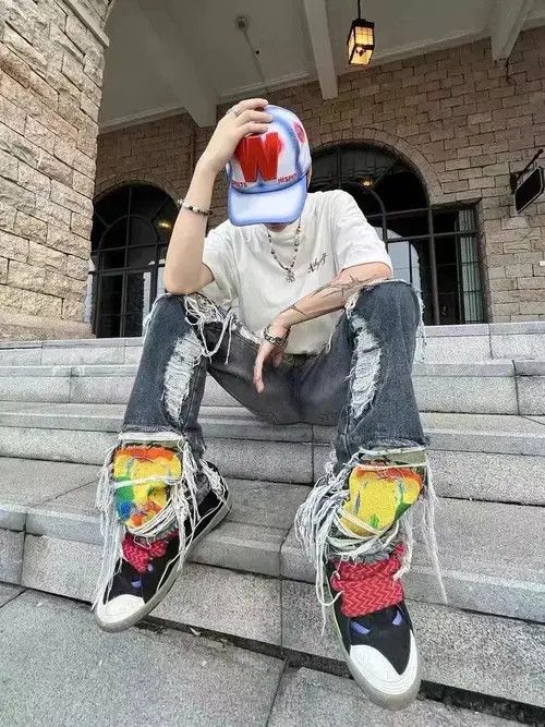 Jean Embroidered Loose Straight Leg Ripped Jeans Size US 35 - 3 Thumbnail