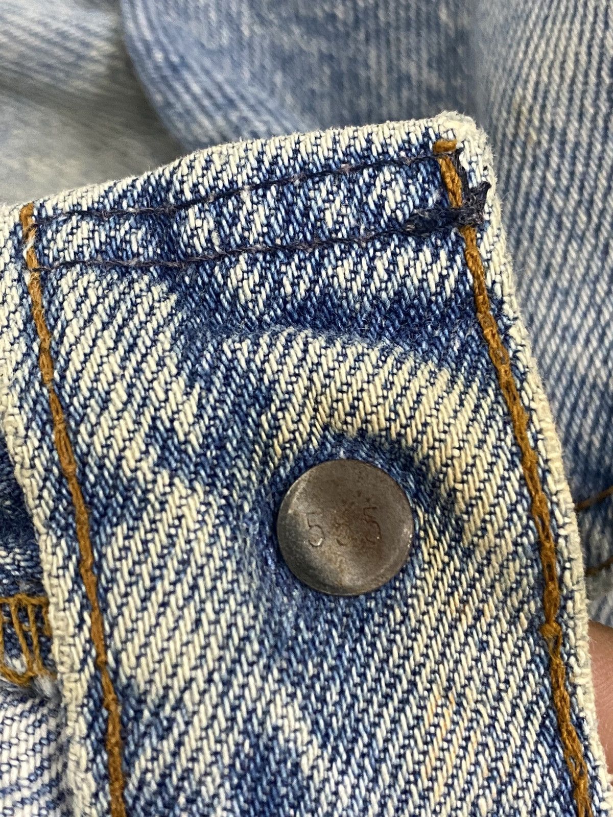 Levi's Vintage 80s Levis Big E Button 555 Distressed Light blue Jea Size US 29 - 8 Thumbnail
