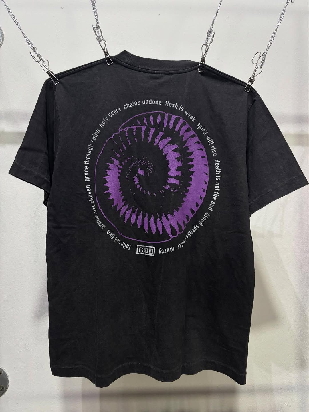 Vintage Jesus Tees - Redeemed By The Cross (NIN Style) Size US XL / EU 56 / 4 - 2 Thumbnail
