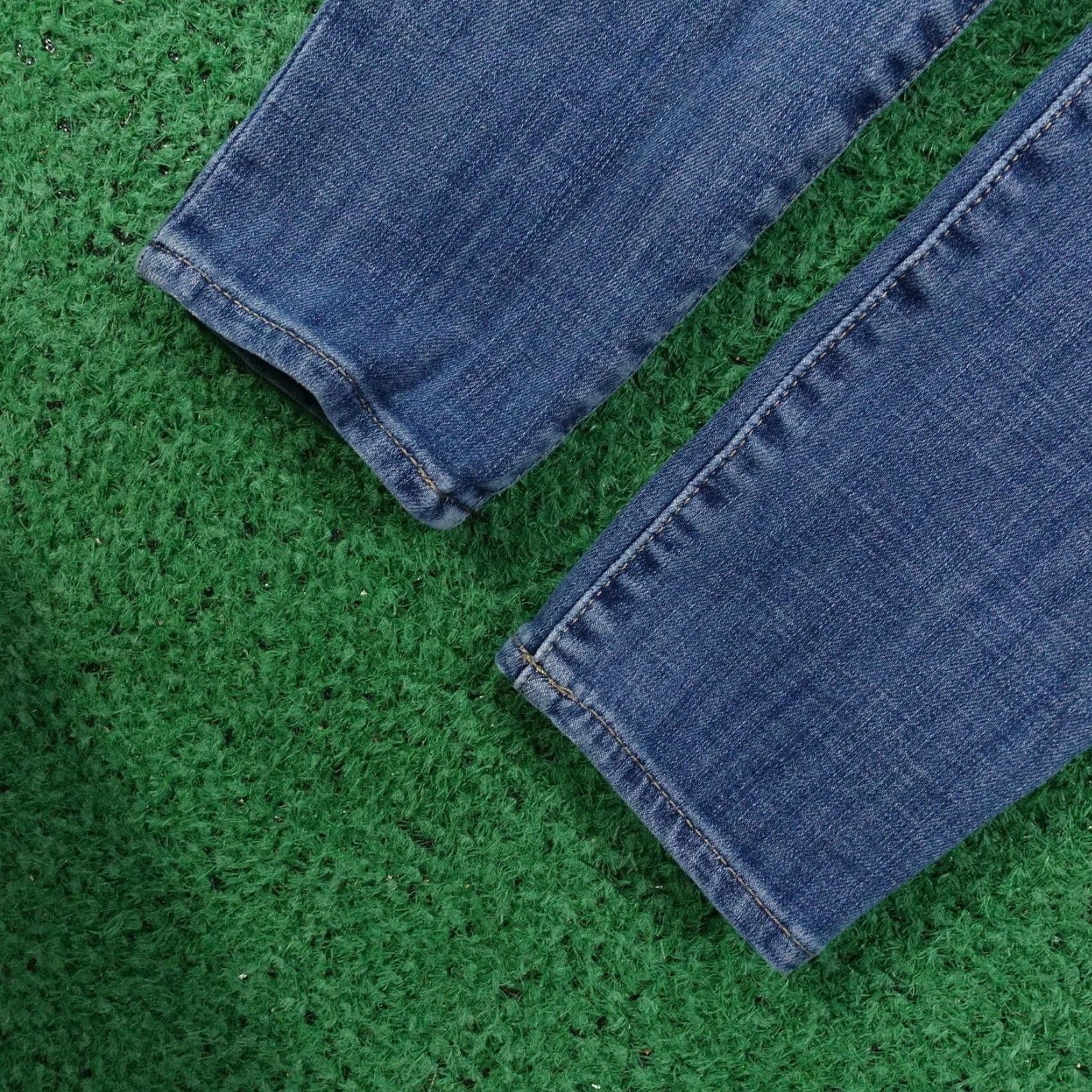 Gap VINTAGE GAP 1969 True Skinny Jeans Womens 26 Blue Mid Rise Distressed Stretch Denim Size 26" / US 2 / IT 38 - 4 Thumbnail