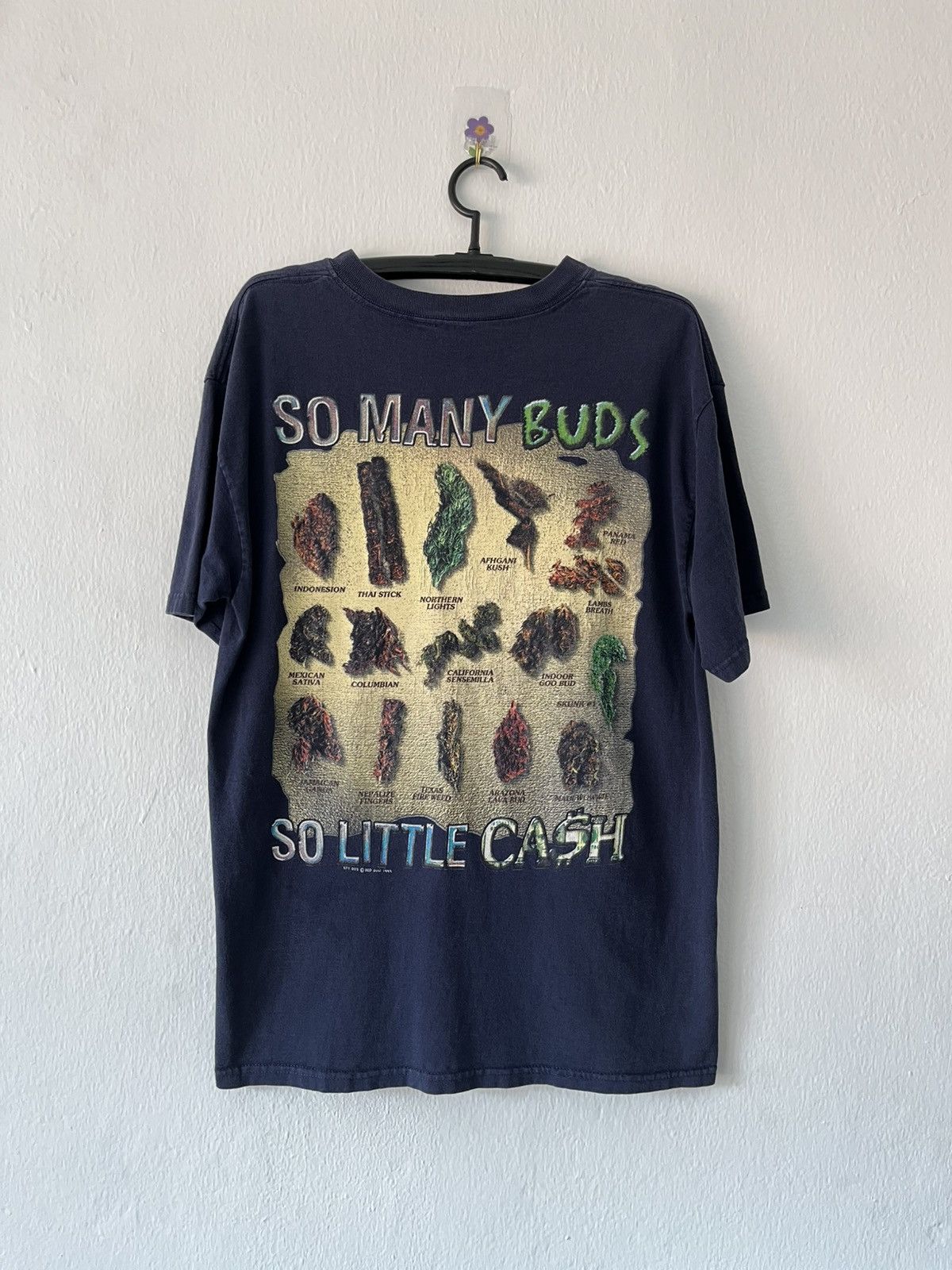 Vintage So Many Buds So Little Cash t- shirt 1999’s Size US L / EU 52-54 / 3 - 1 Thumbnail