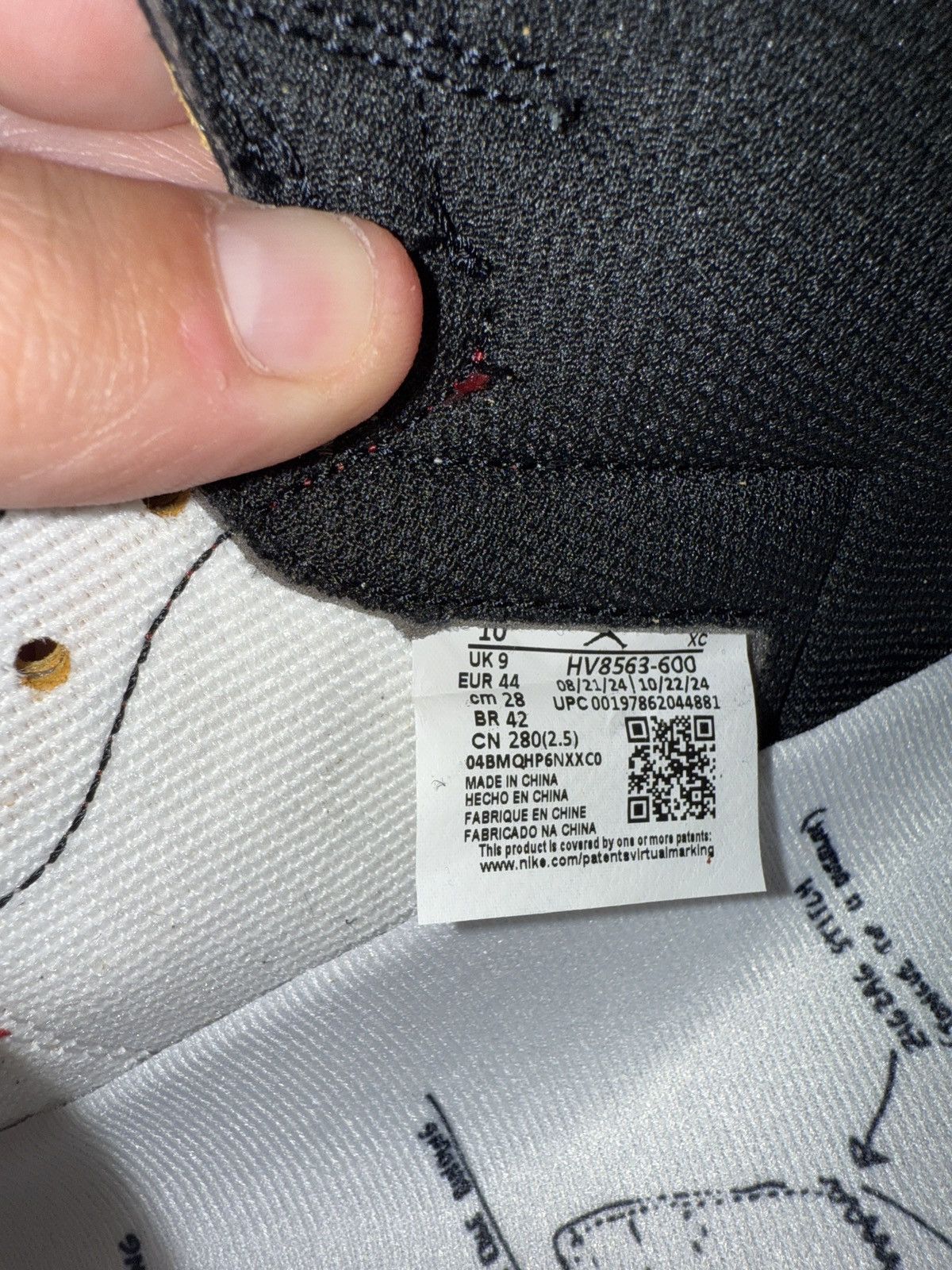 Jordan Brand Union Jordan 1 Retro High OG SP Chicago Shadow Size US 10 / EU 43 - 12 Thumbnail