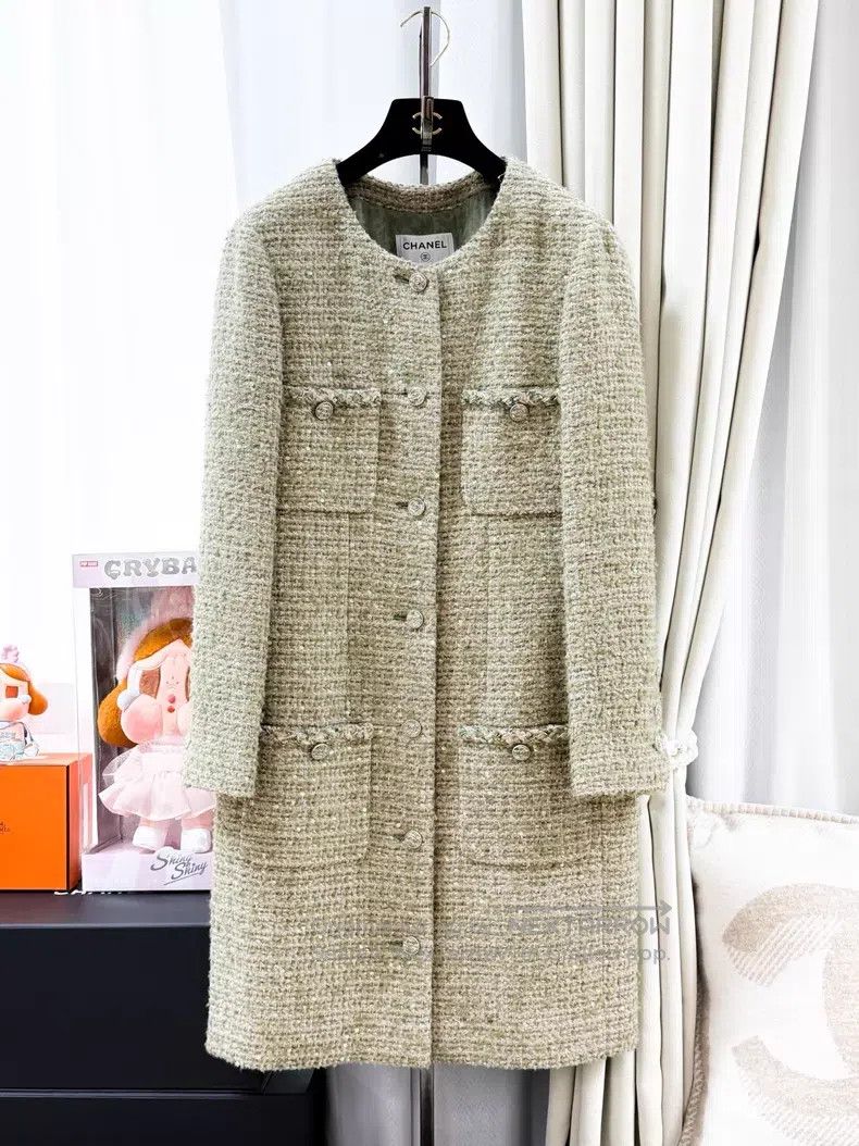 Chanel Chanel Three-dimensional soft fog circle Mahai fur tweed f Size S / US 4 / IT 40 - 1 Thumbnail