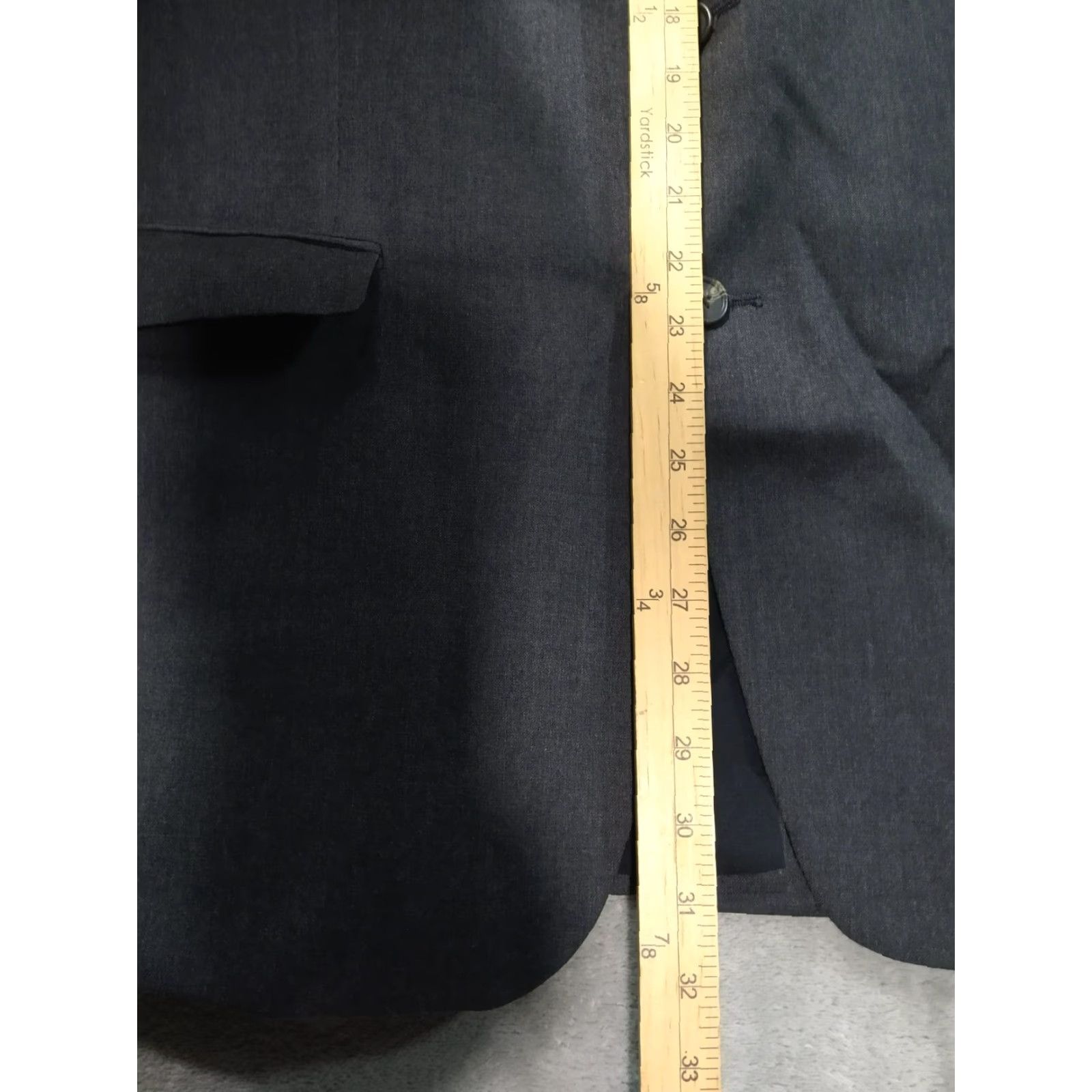 Ralph Lauren VINTAGE Ralph Lauren Blazer Mens 44R Gray Wool Tweed 2 Button Preppy Size 44R - 4 Thumbnail